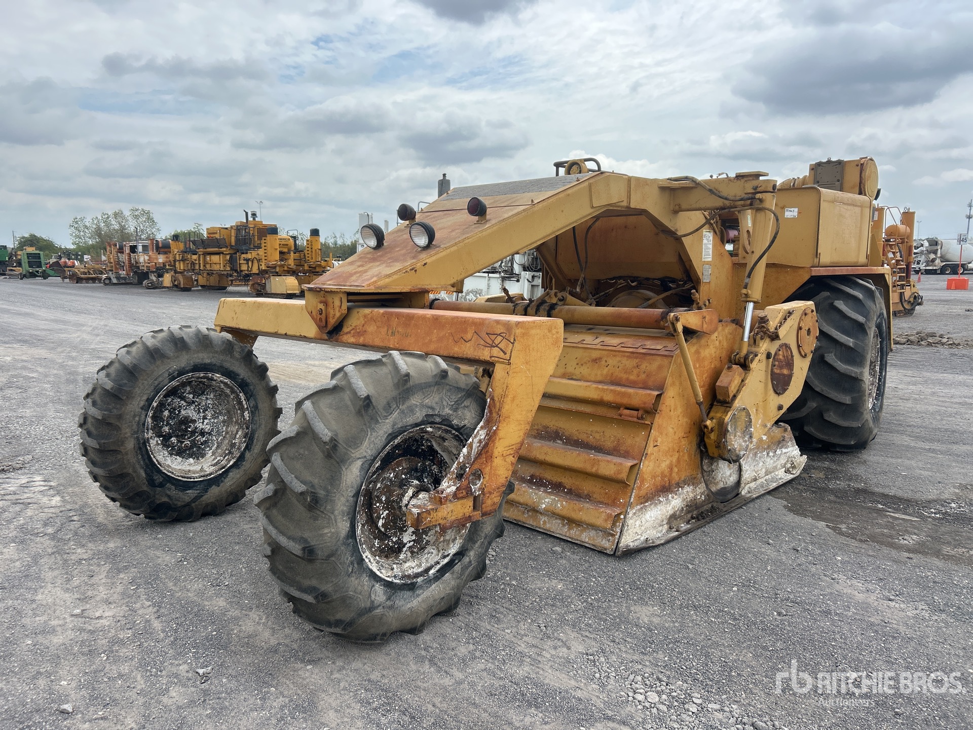 1991 Caterpillar SS-250