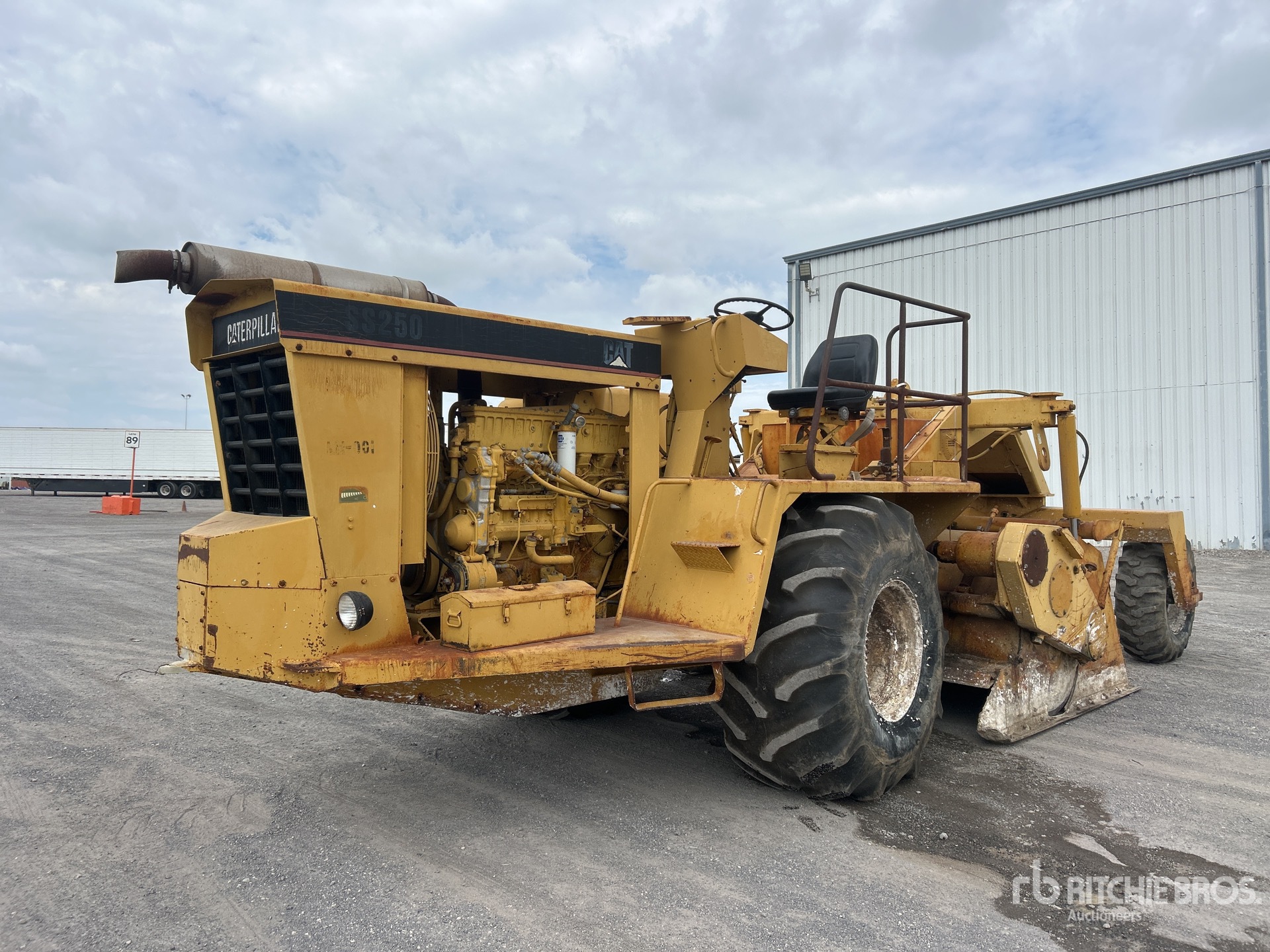 1991 Caterpillar SS-250