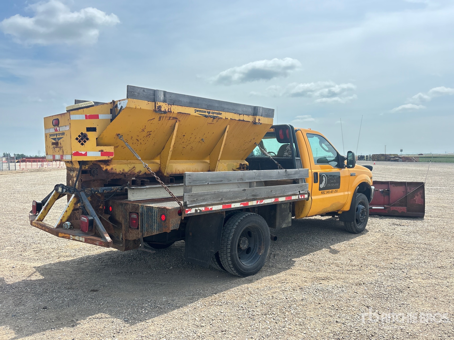2004 Ford F-550