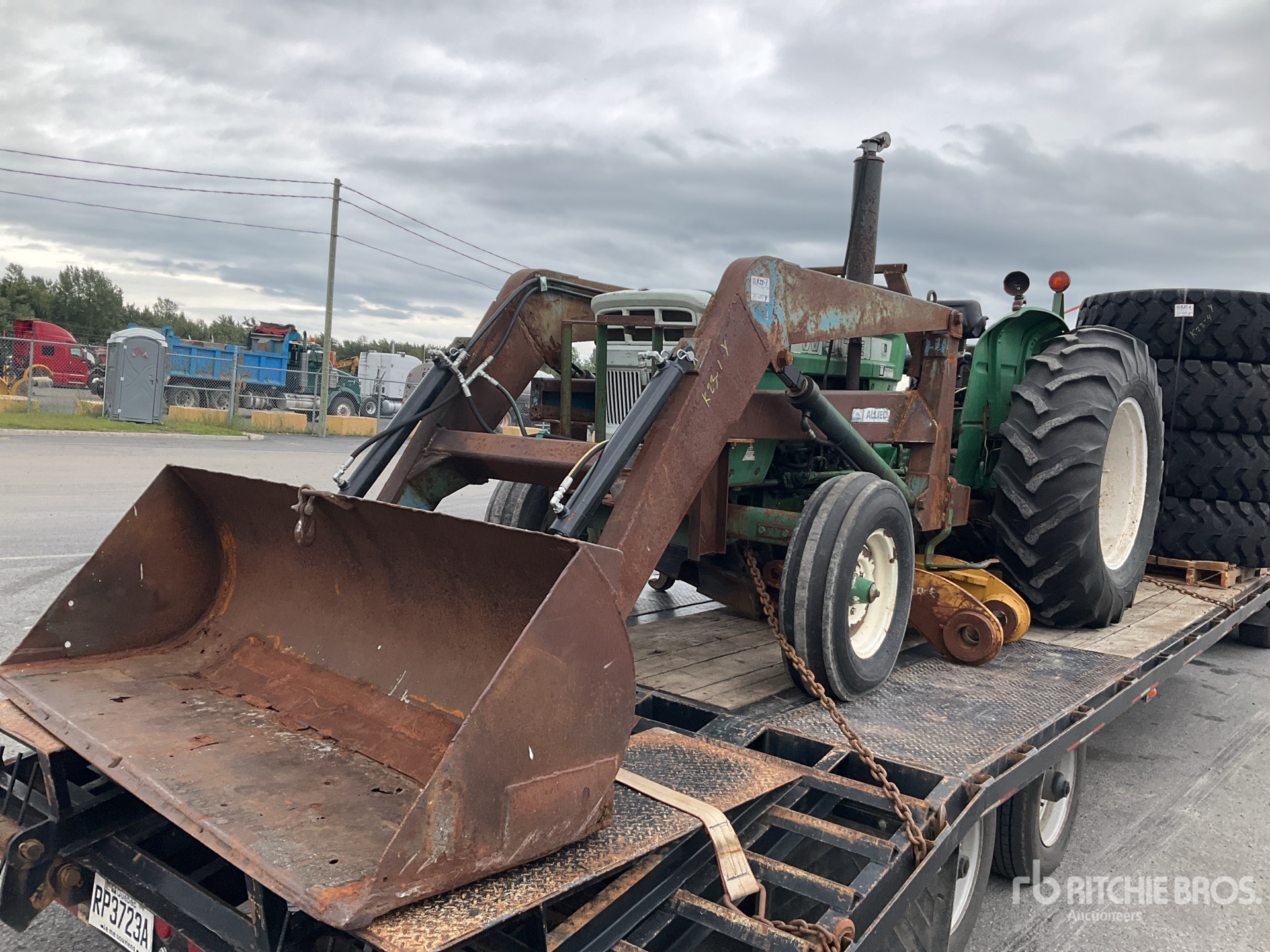Photo of 1974 White 1370