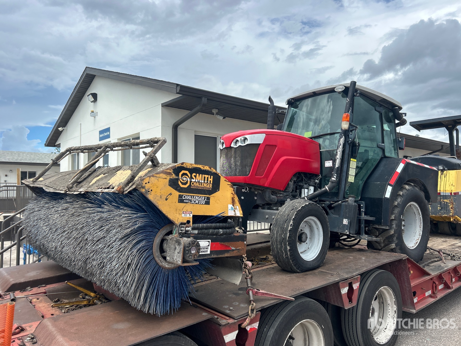 2020 Massey Ferguson 4607M