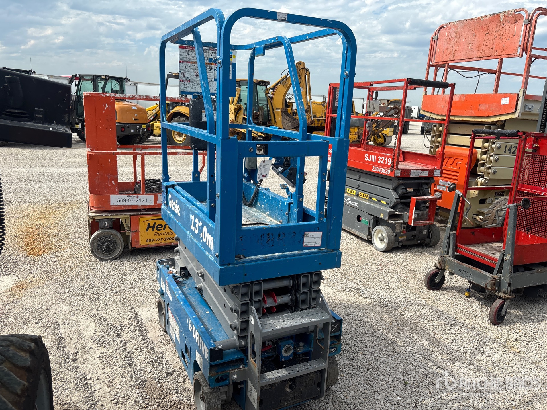 2020 Genie GS-1330M