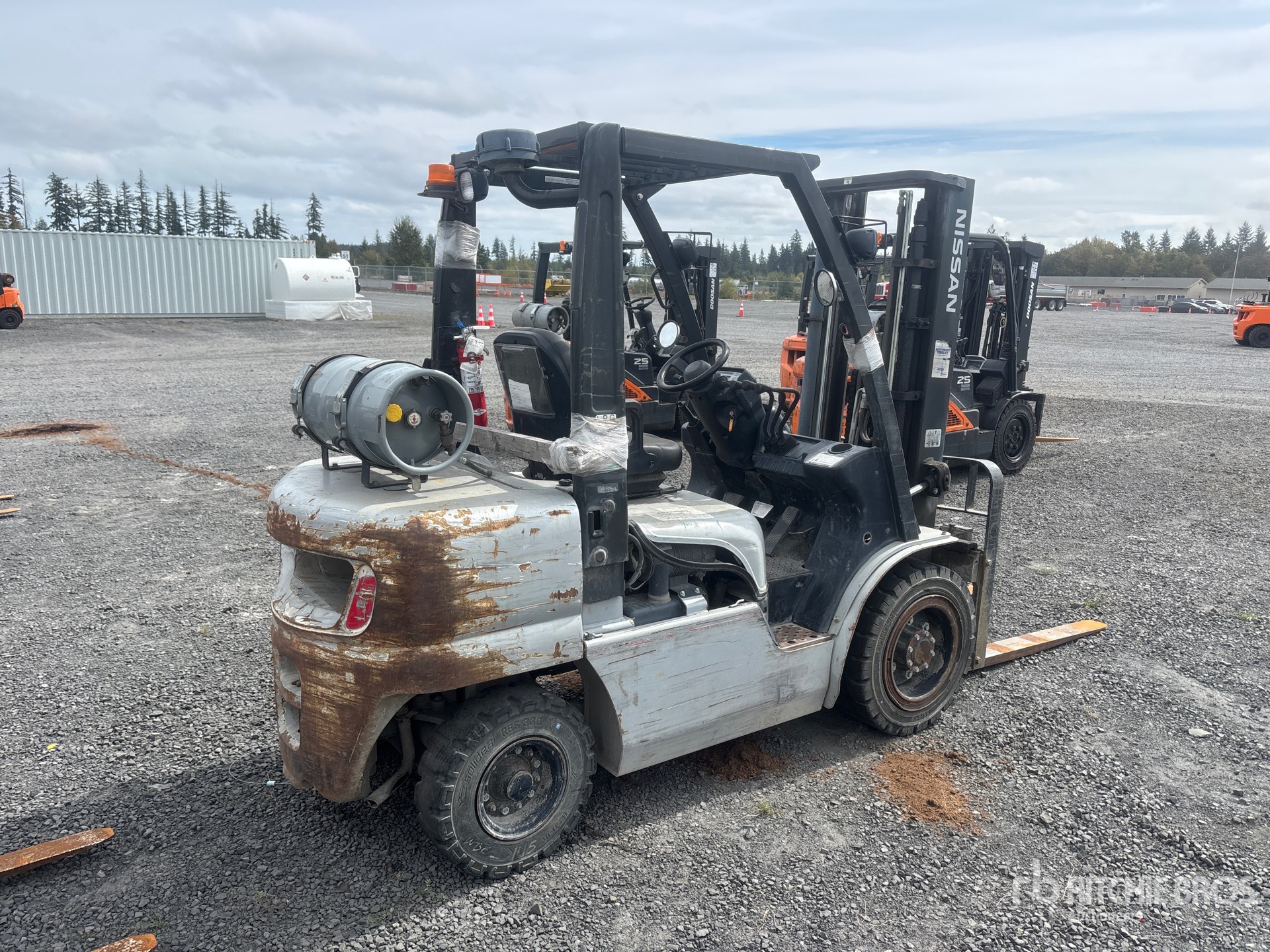 2013 Nissan 6000