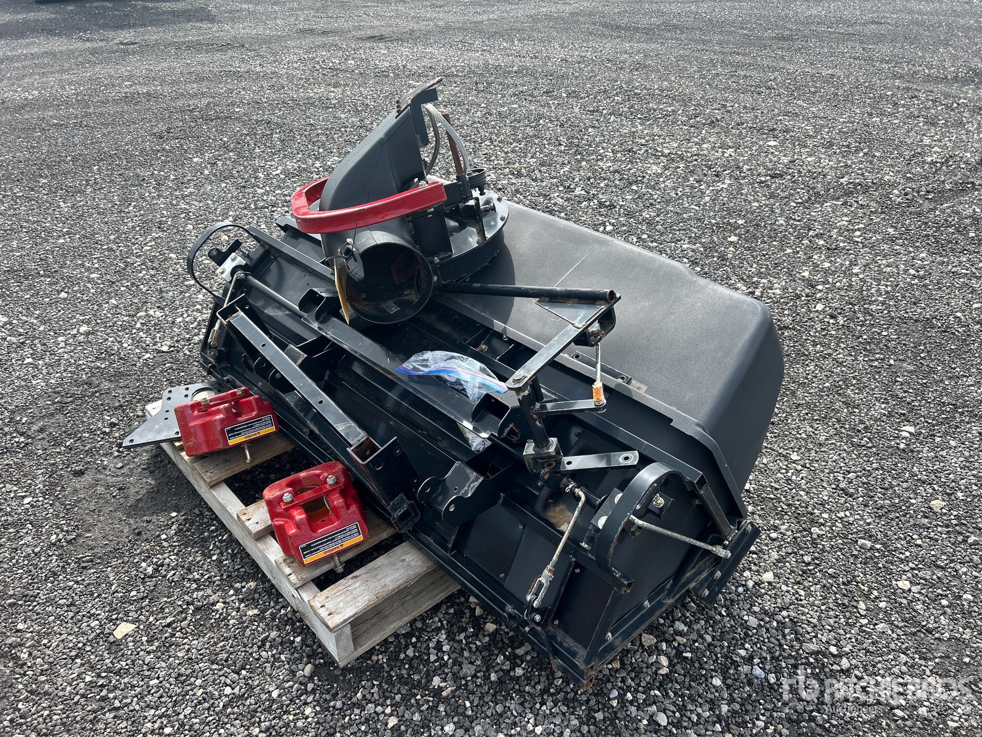 Photo of Toro Z-MASTER E-Z VA