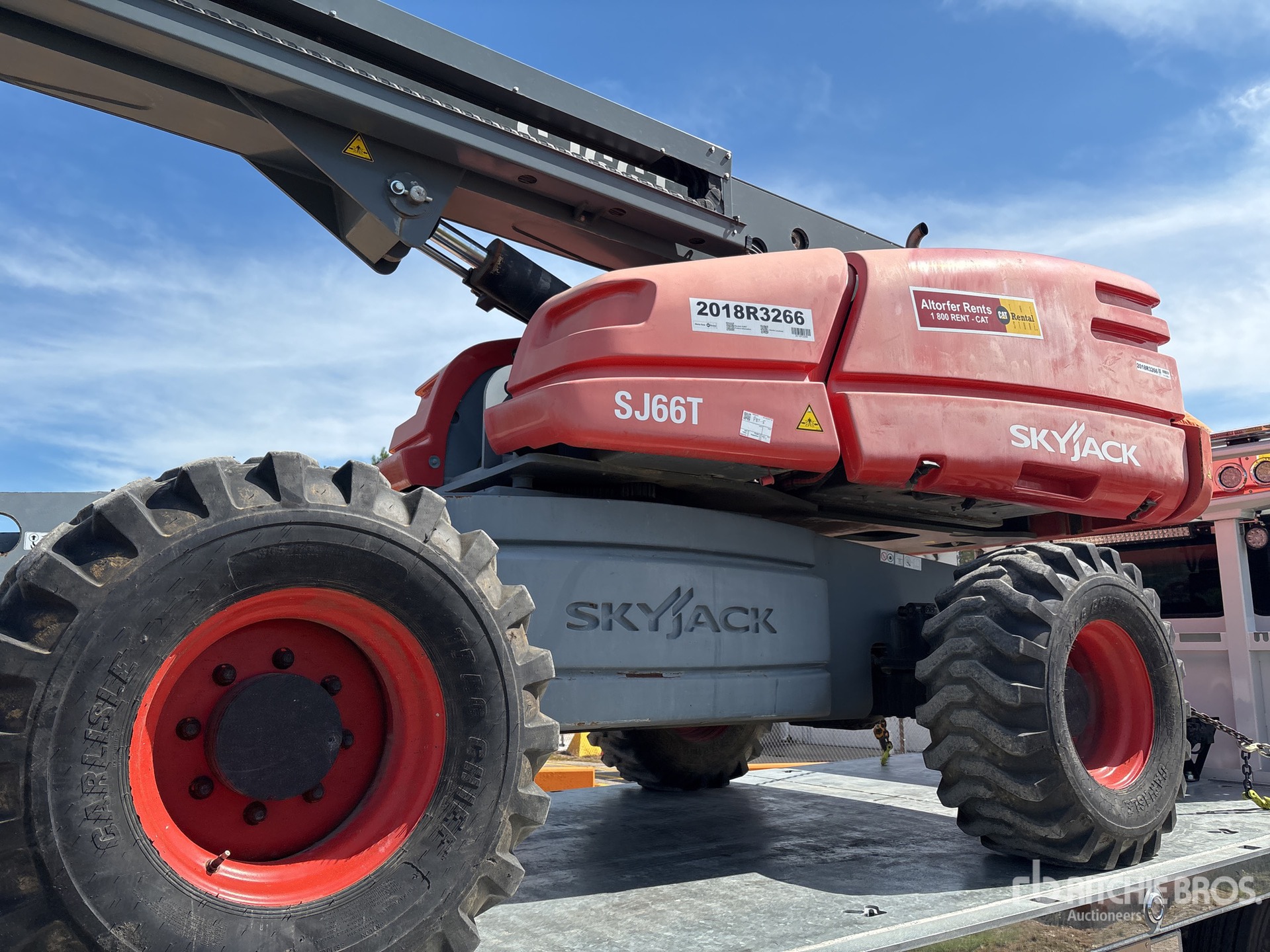2019 Skyjack SJ66T