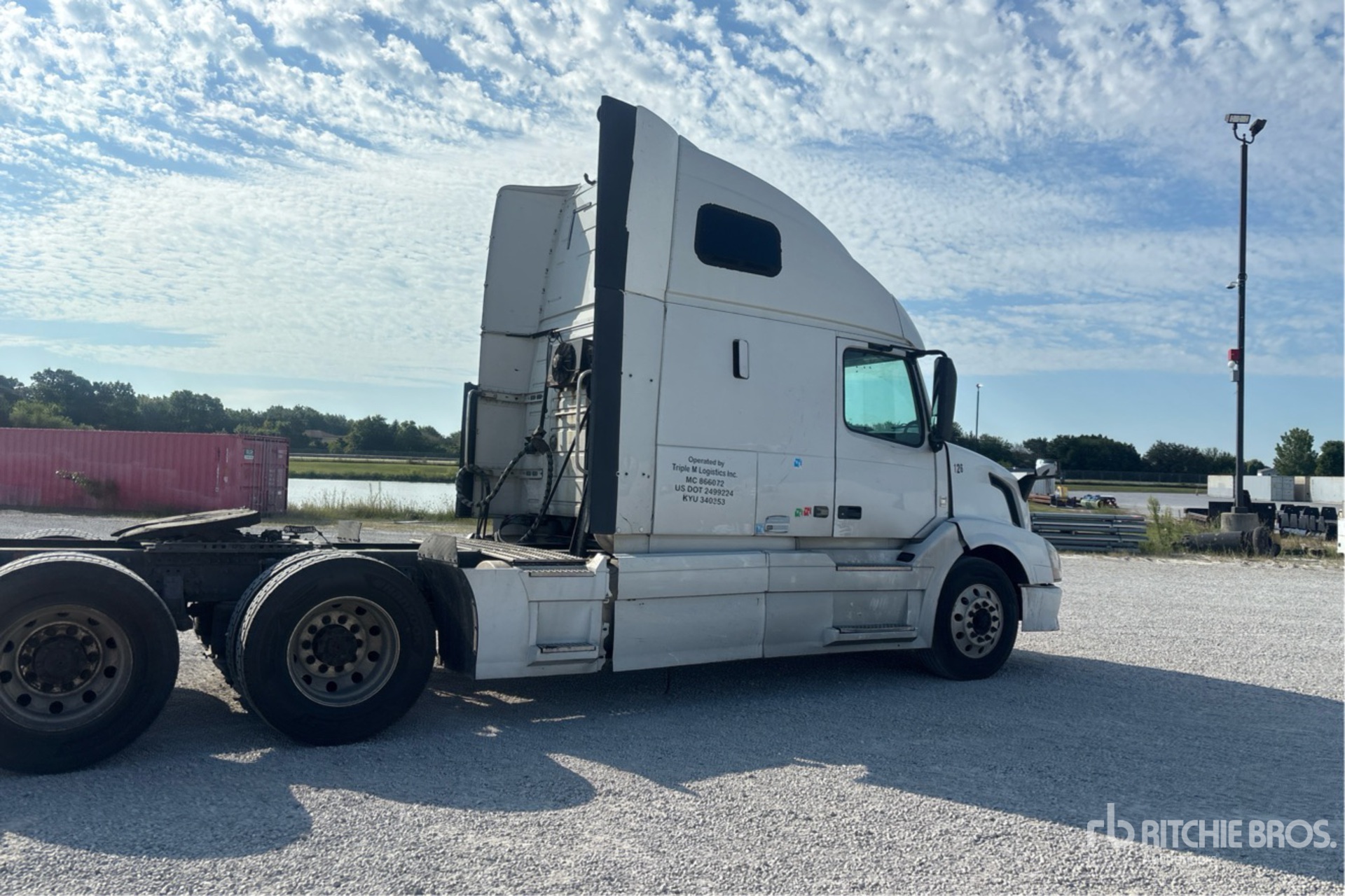 2013 Volvo VNL