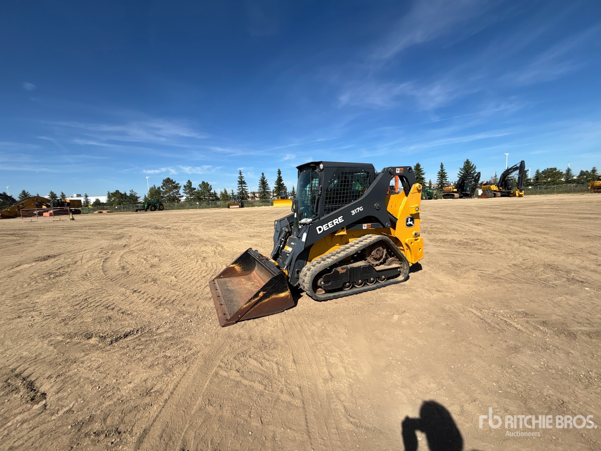 2019 John Deere 317G