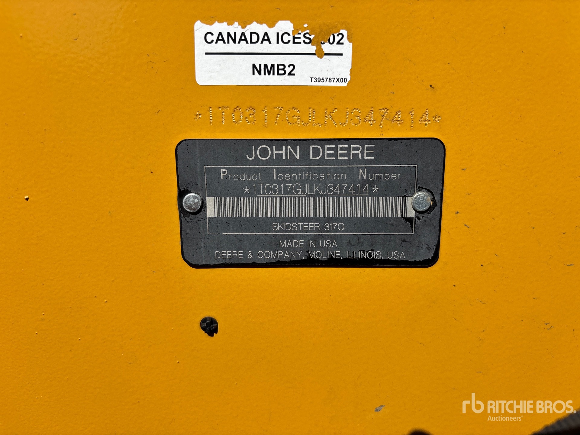 2019 John Deere 317G