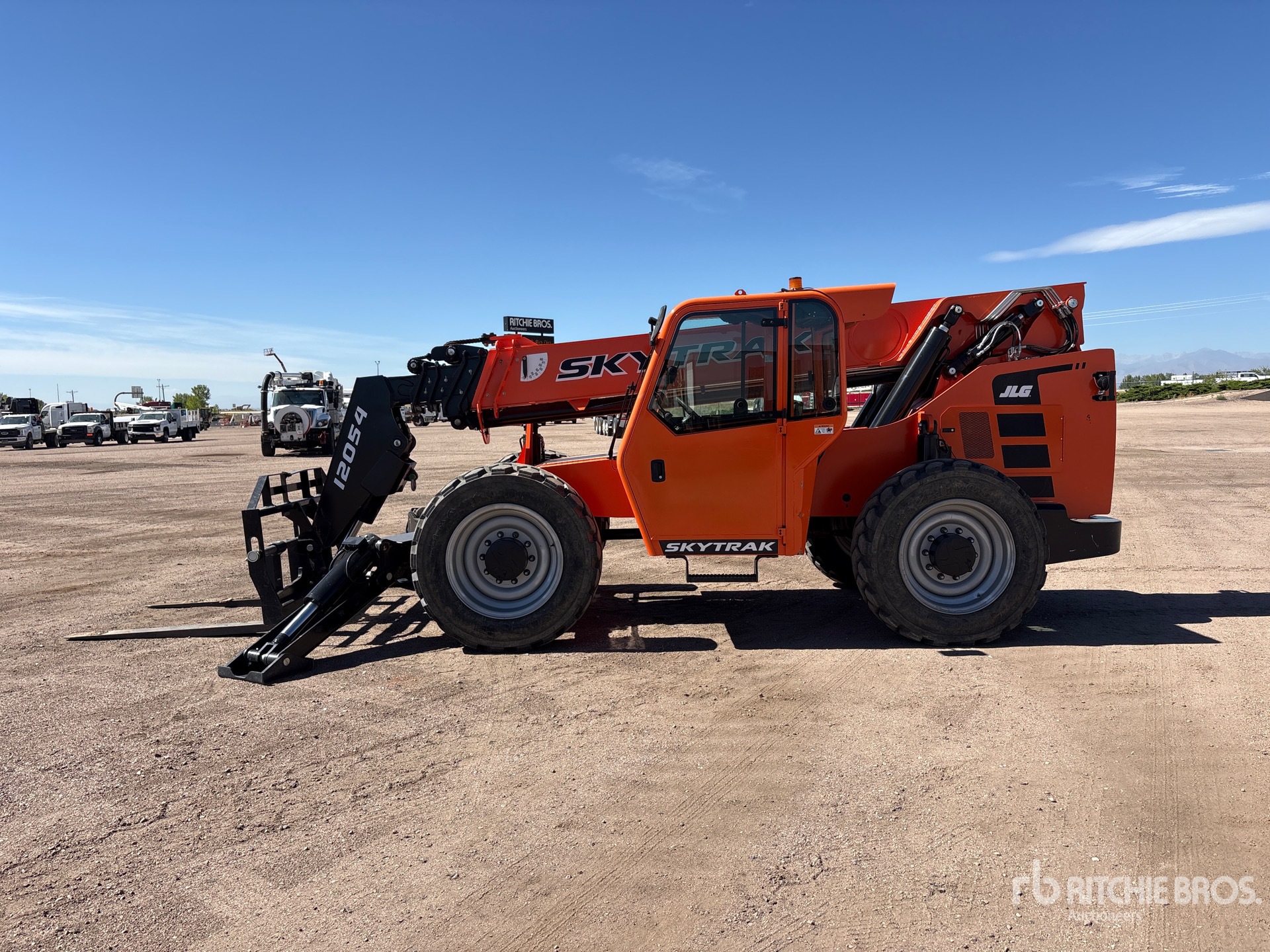2022 Skytrak 12054