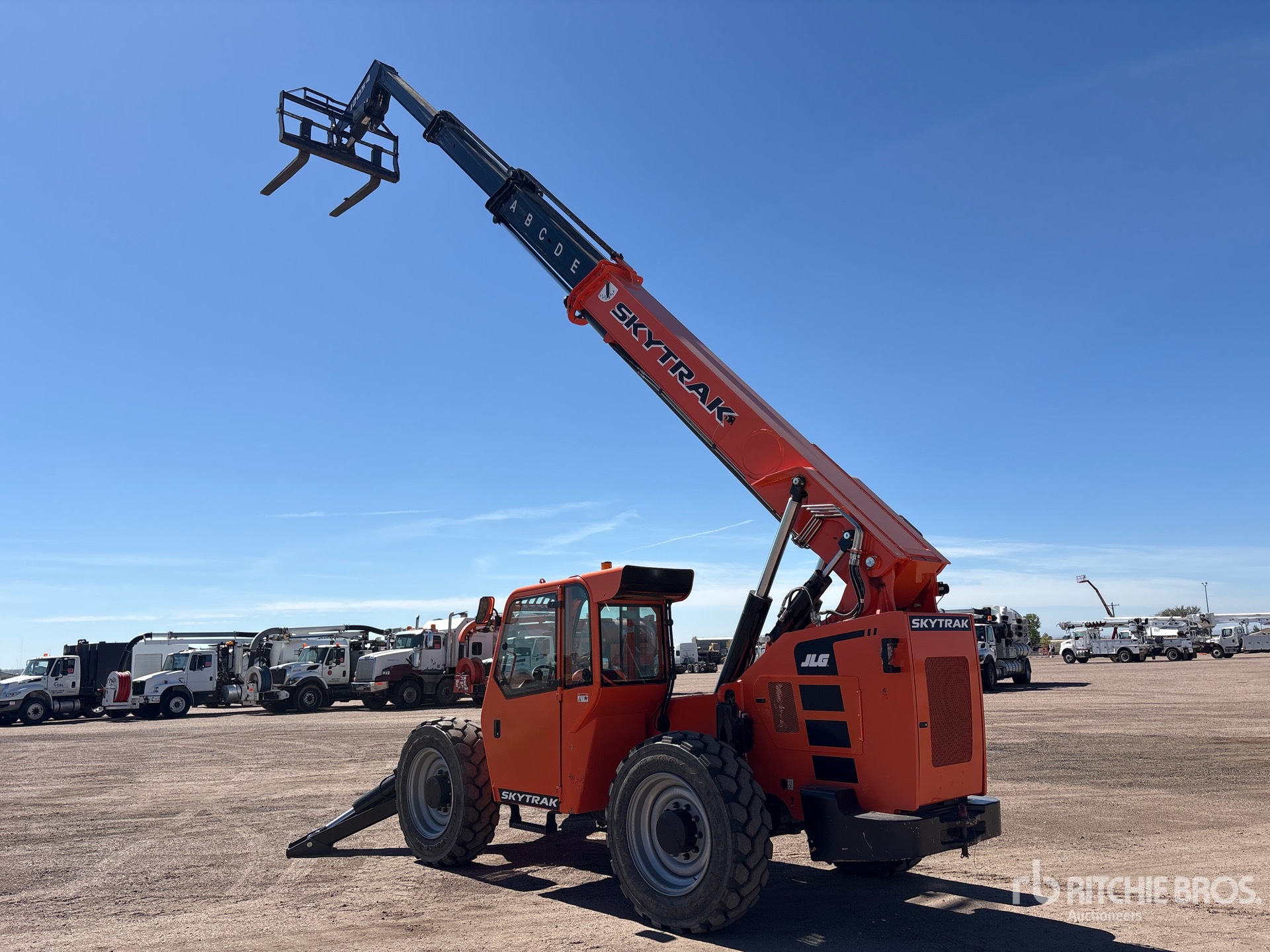 2022 Skytrak 12054