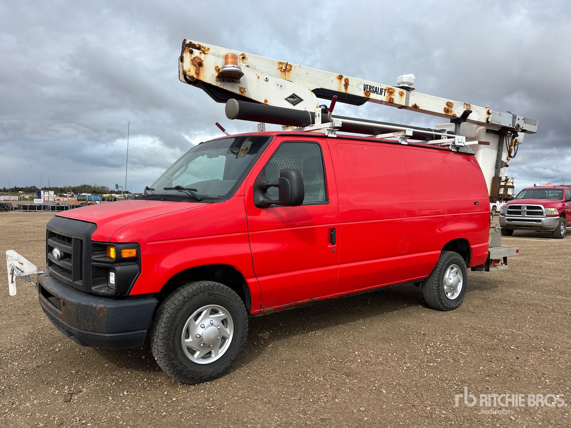 Photo of 2014 Ford ECONOLINE E-350