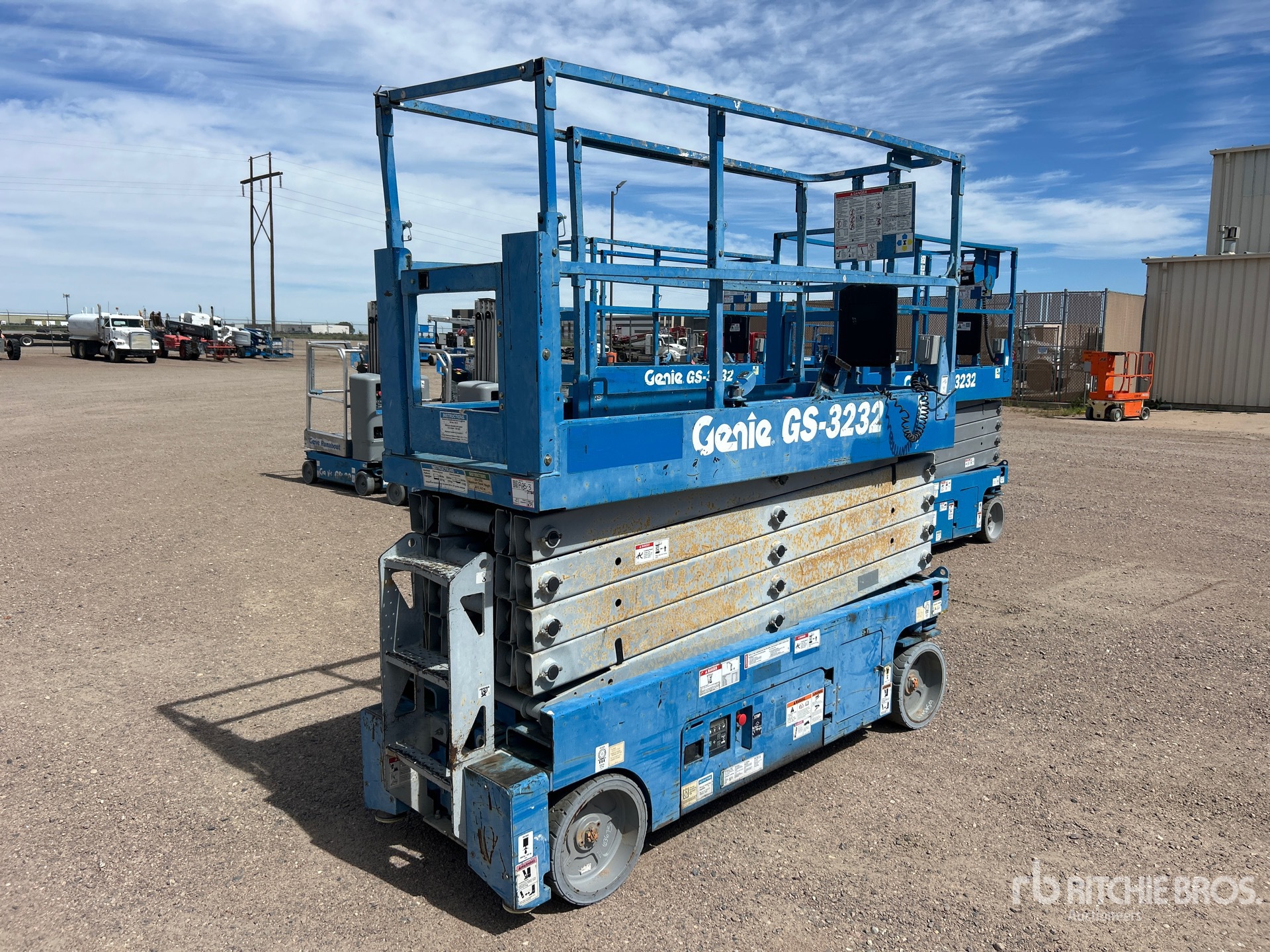 2015 Genie GS-3232