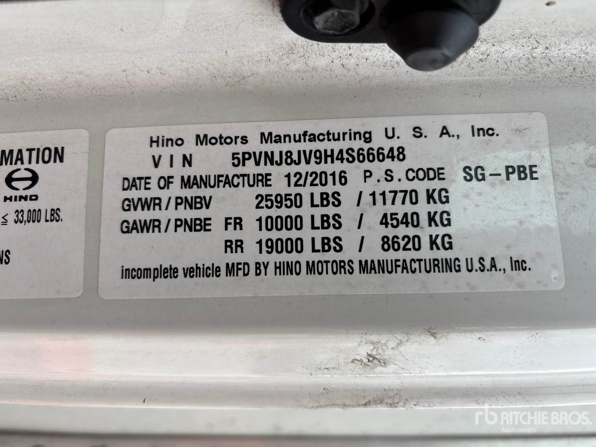 2017 Hino 268