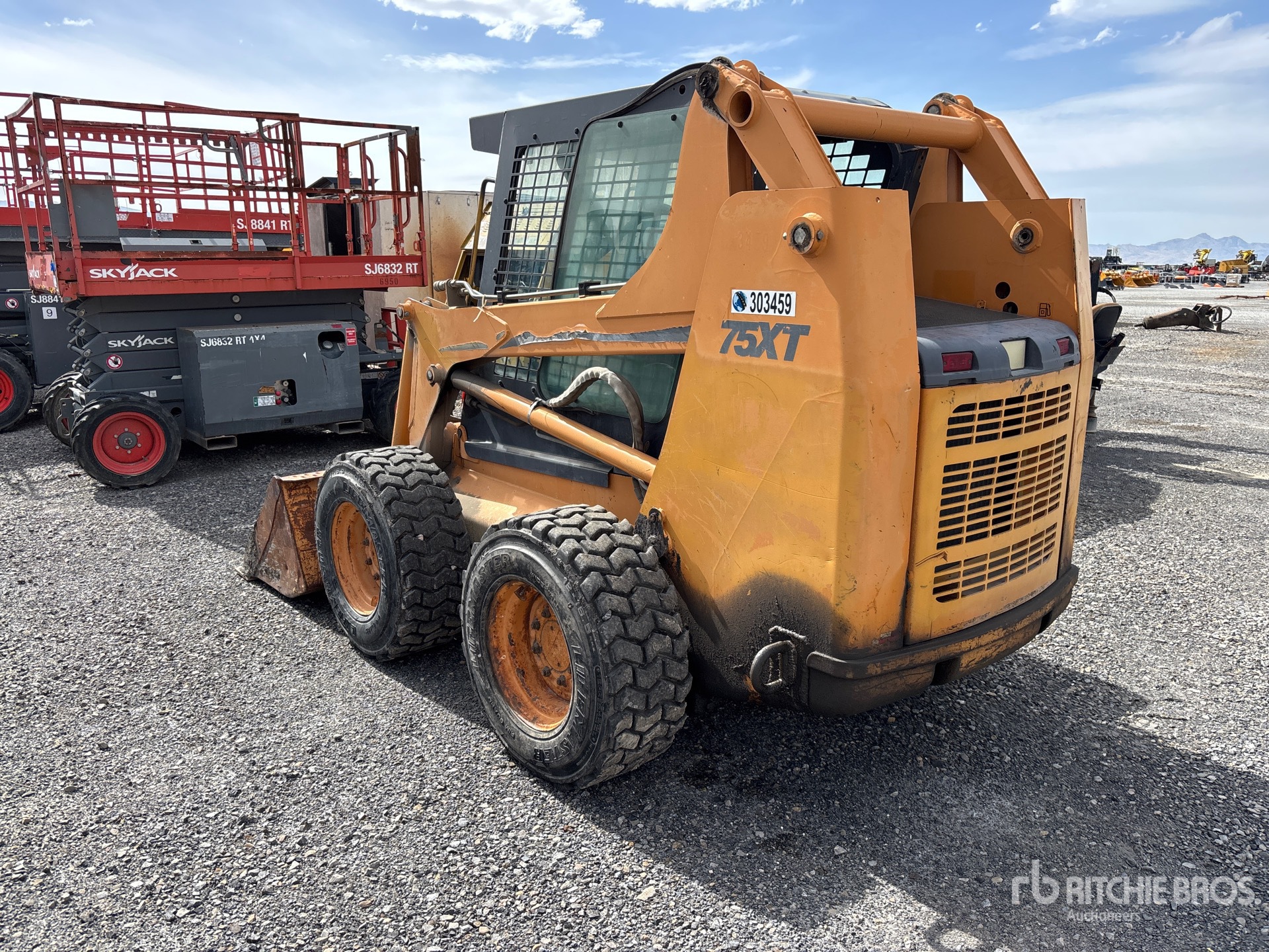 2004 Case 75XT
