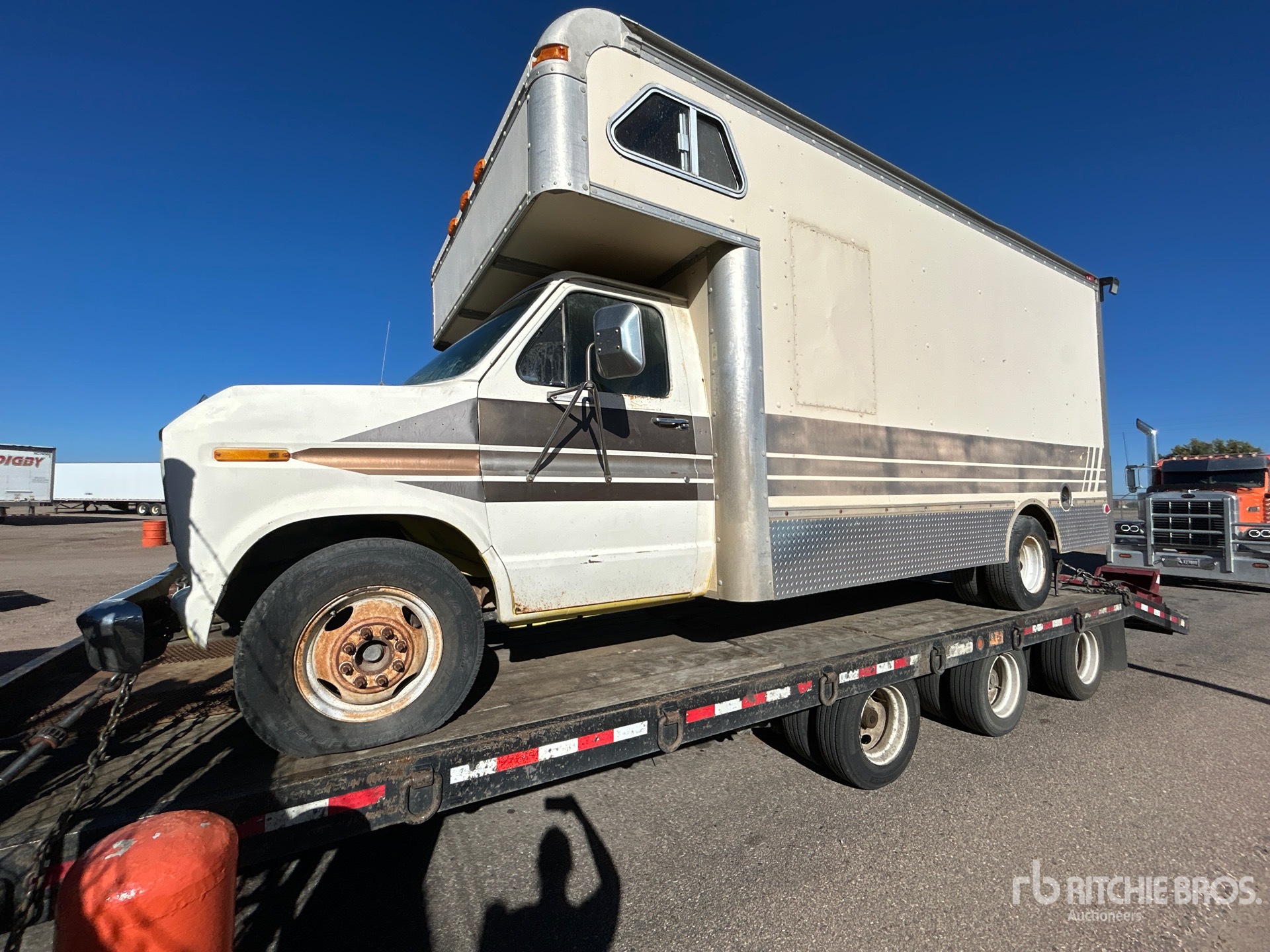 1990 Ford E-350