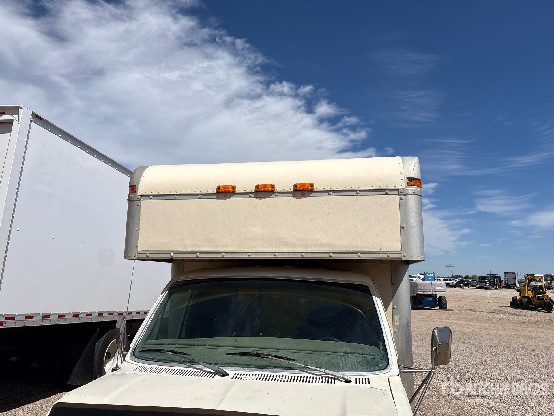 1990 Ford E-350