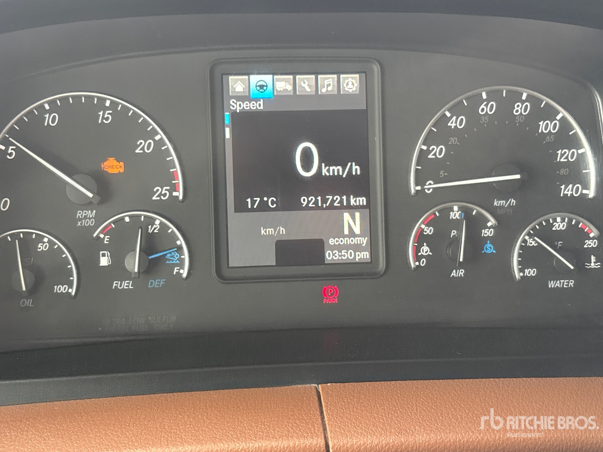 2019 Freightliner CASCADIA 126