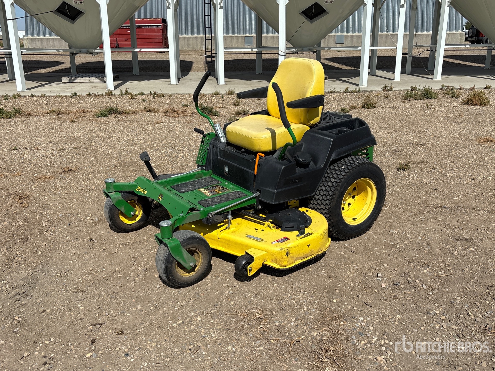 Photo of John Deere Z540R