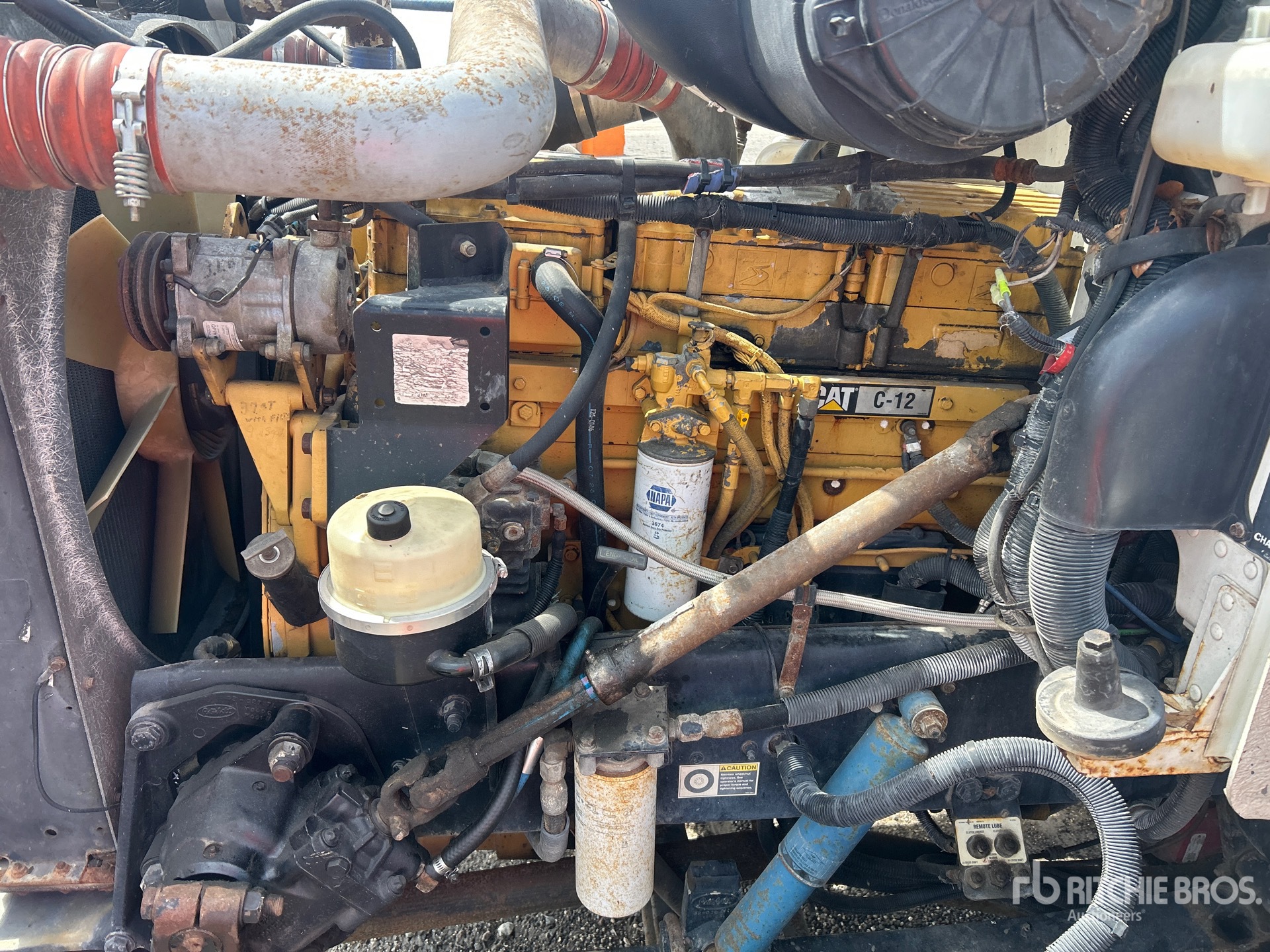 2004 Peterbilt 385
