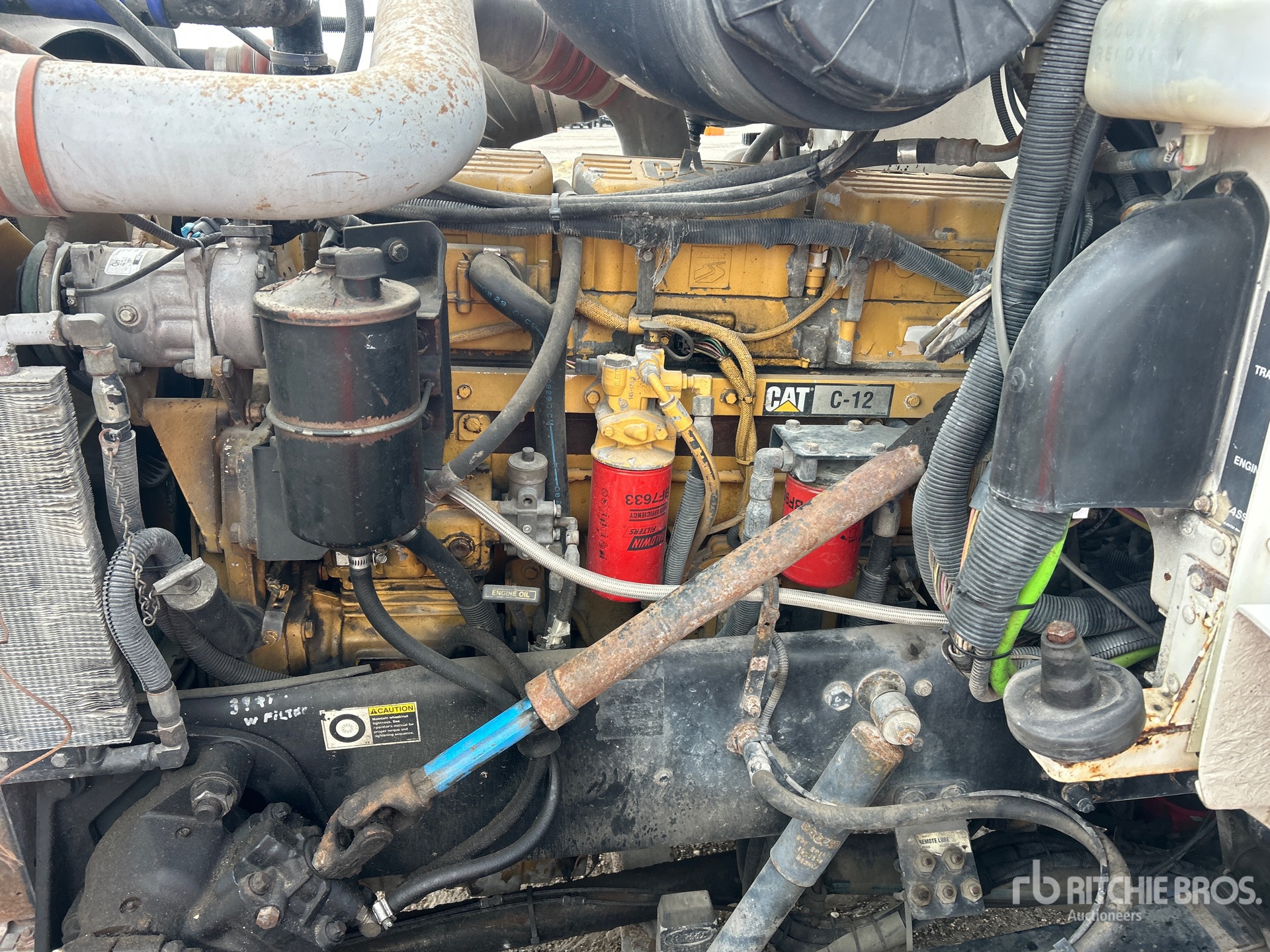 2002 Peterbilt 385