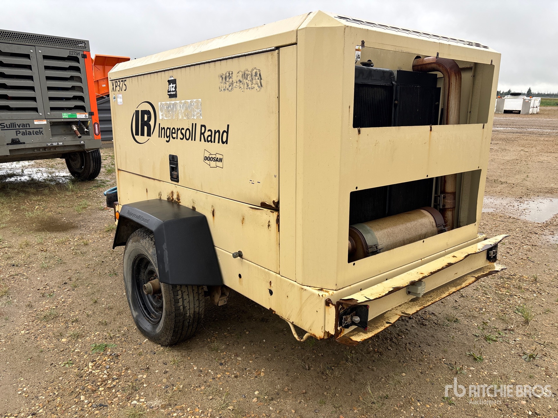 2010 Ingersoll Rand 375