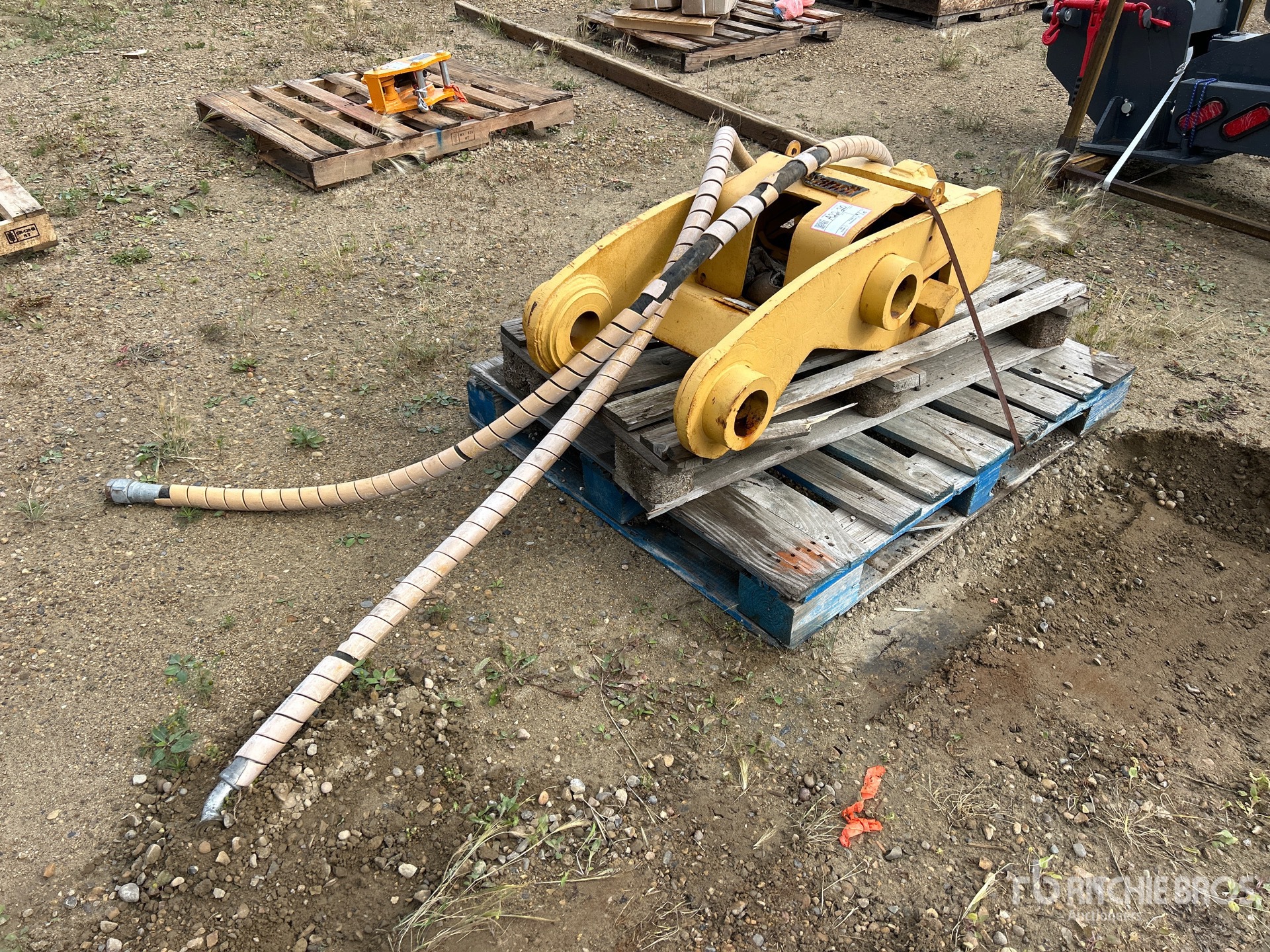 Photo of John Deere 21 in - Fits 180G/210G