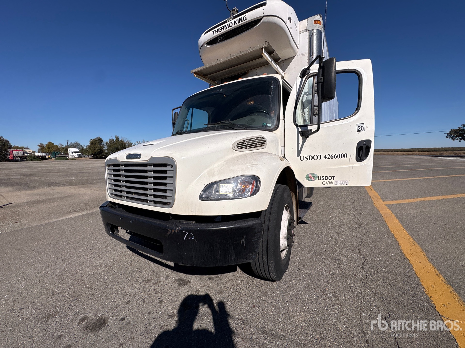 2016 Freightliner M2 106