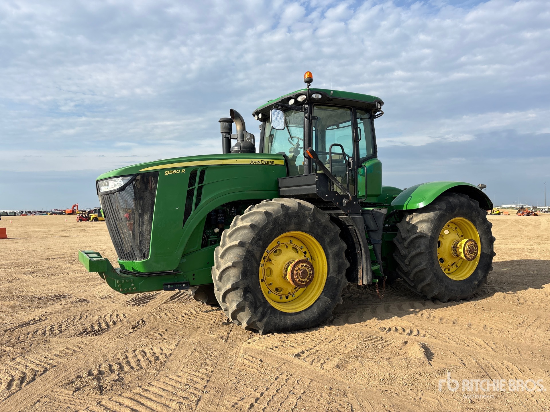 2014 John Deere 9560R