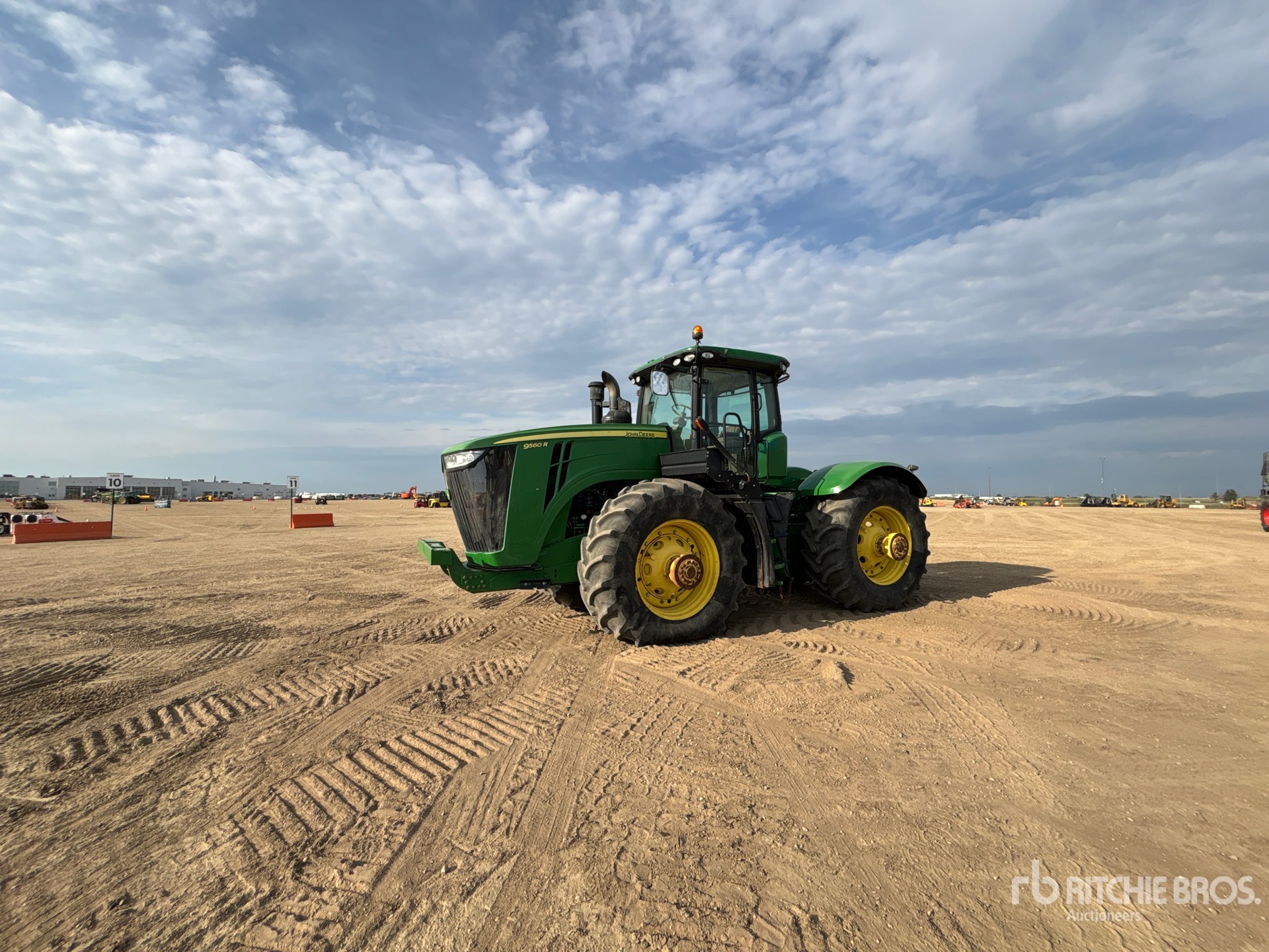 2014 John Deere 9560R