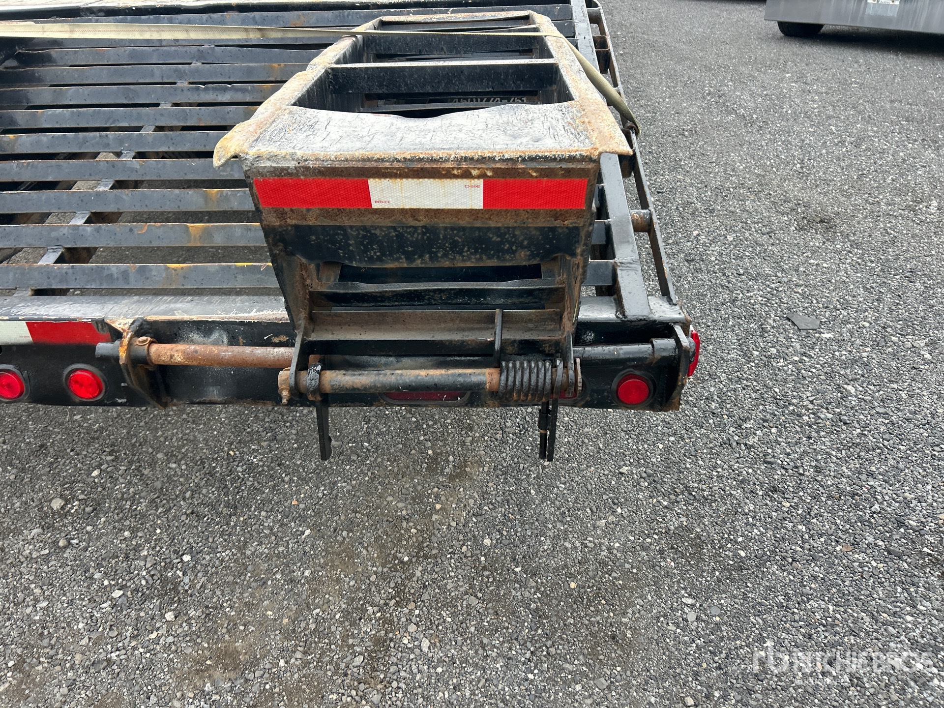 2006 Pj Trailers 38 ft T/A