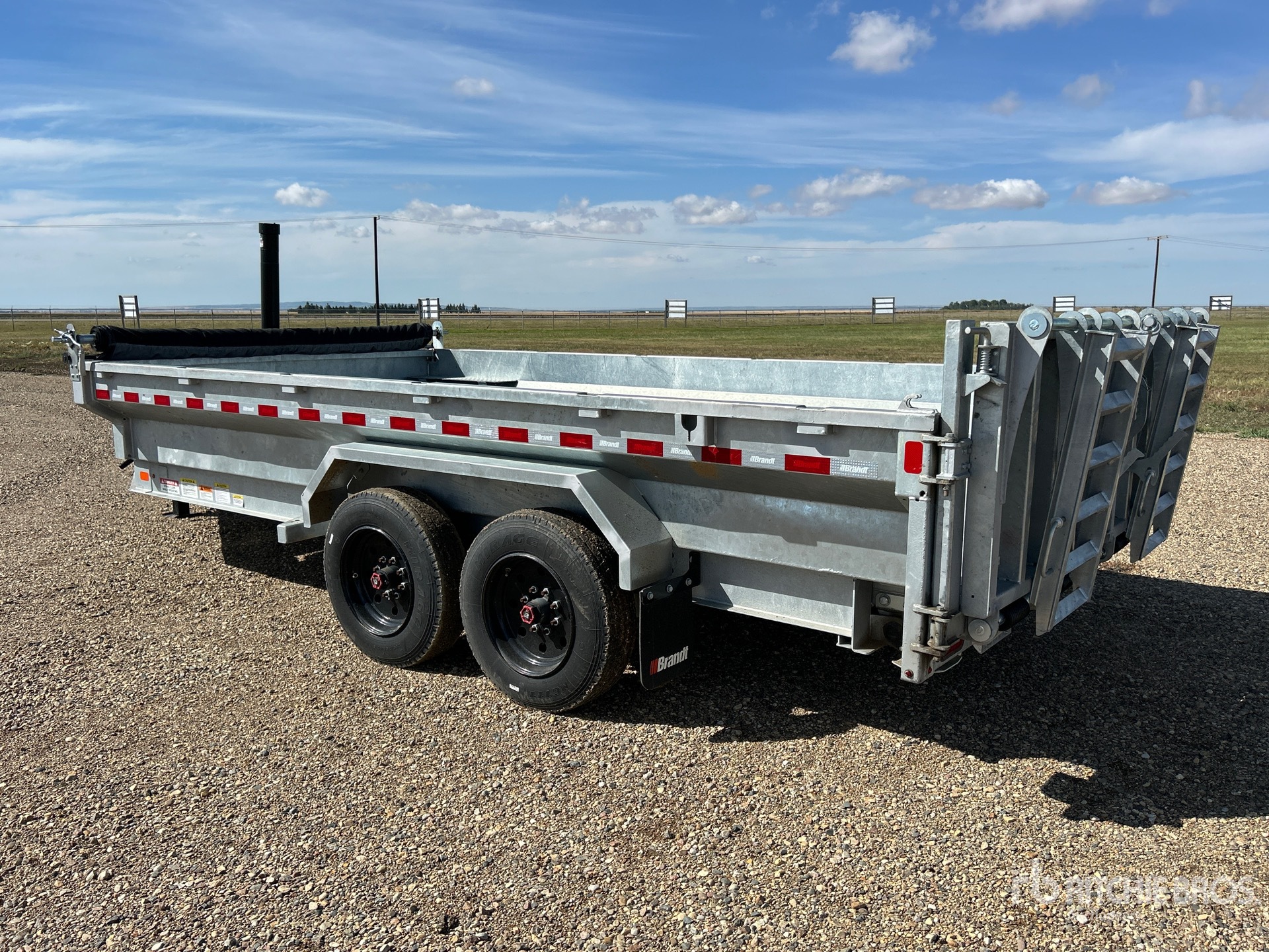 2025 Brandt UBD916