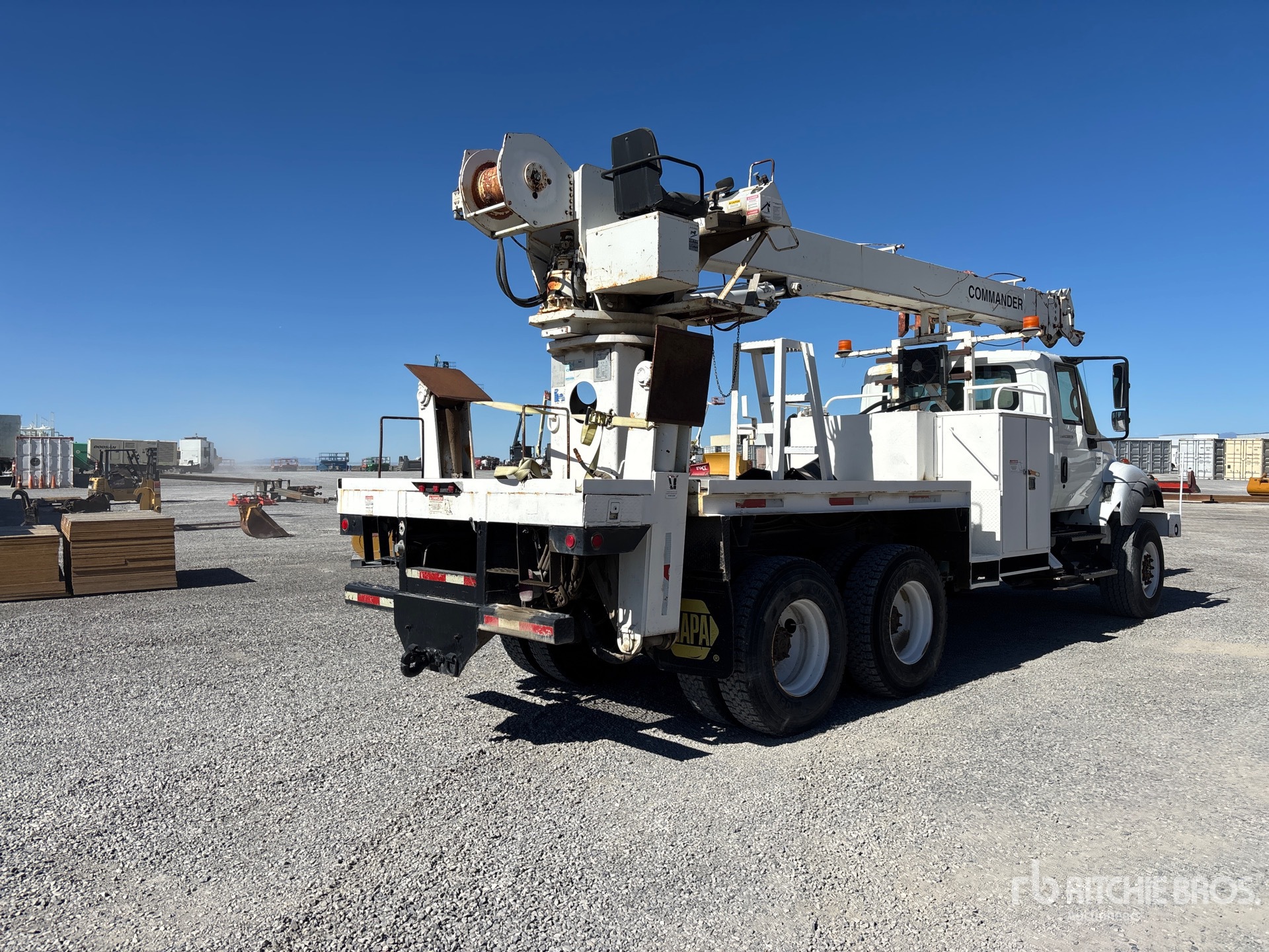 2003 International 7400