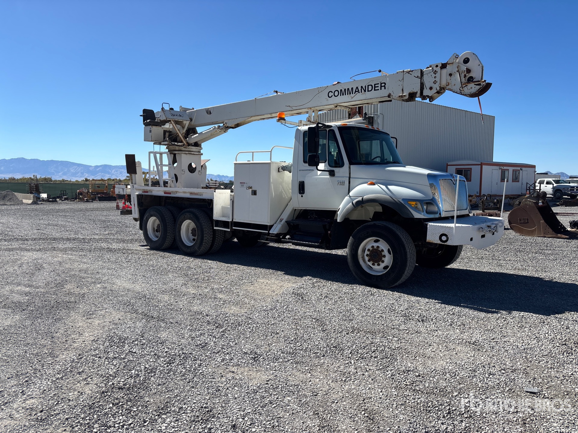 2003 International 7400