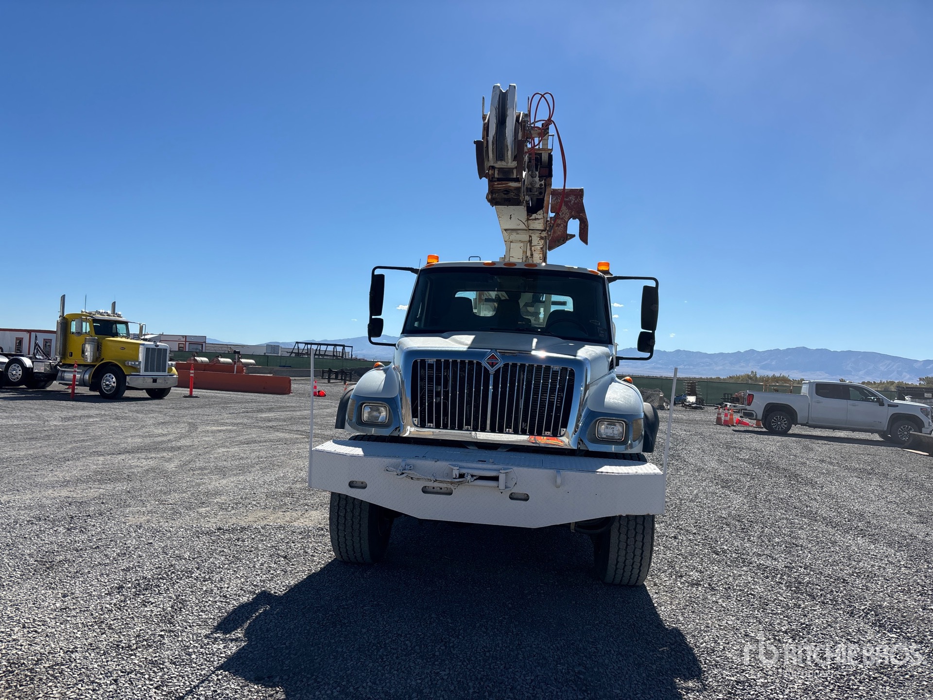 2003 International 7400