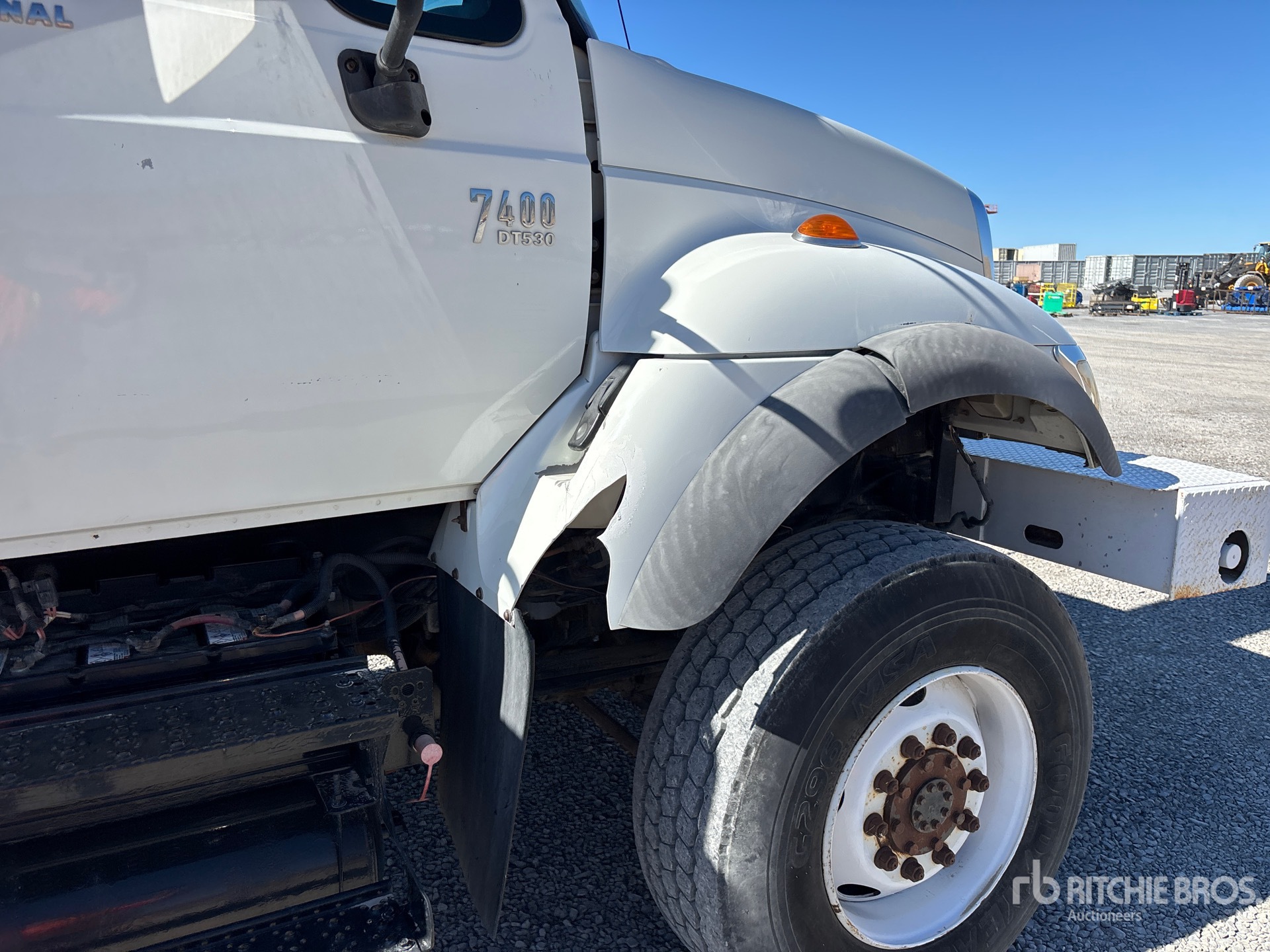 2003 International 7400
