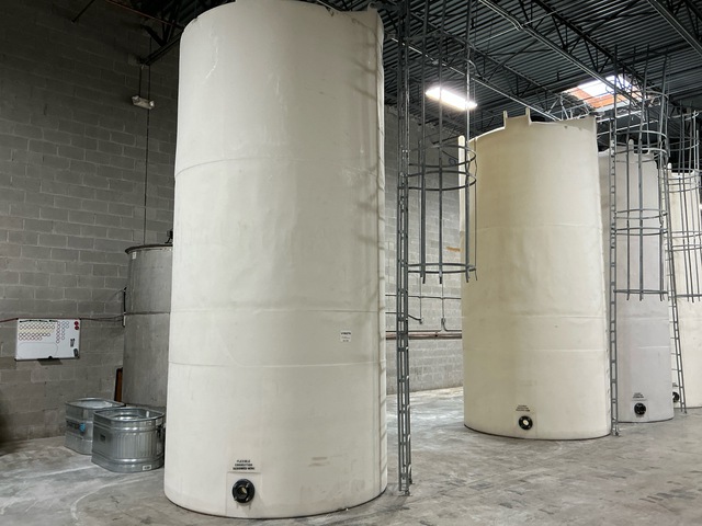 4900gal. HDPE Vertical Liquid Storage Tank.. polyurethane Storage Container (Unused) 4900gal. HDPE Vertical Liquid Storage Tank.. polyurethane Storage Container (Unused)