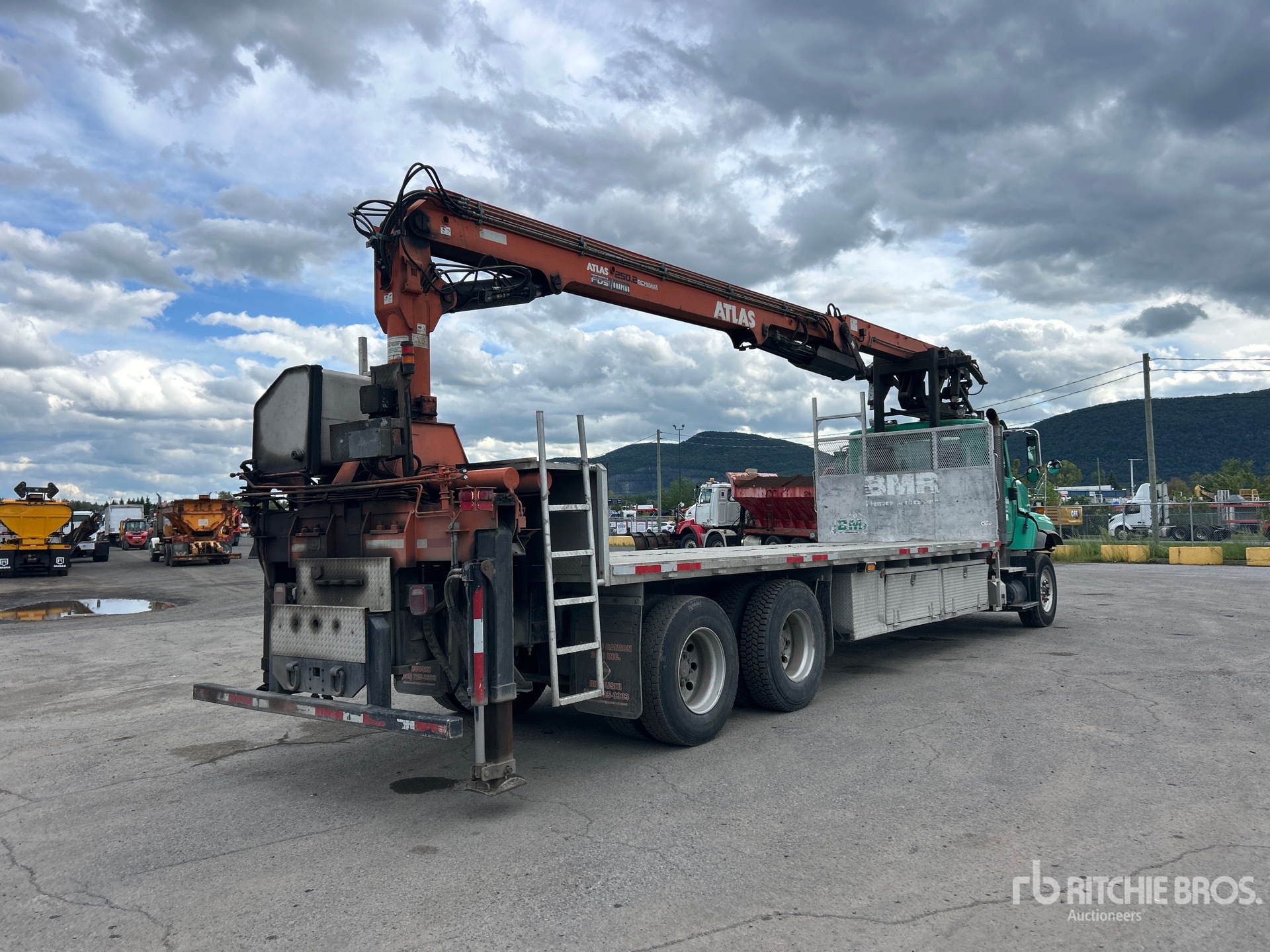 2011 International 5600I