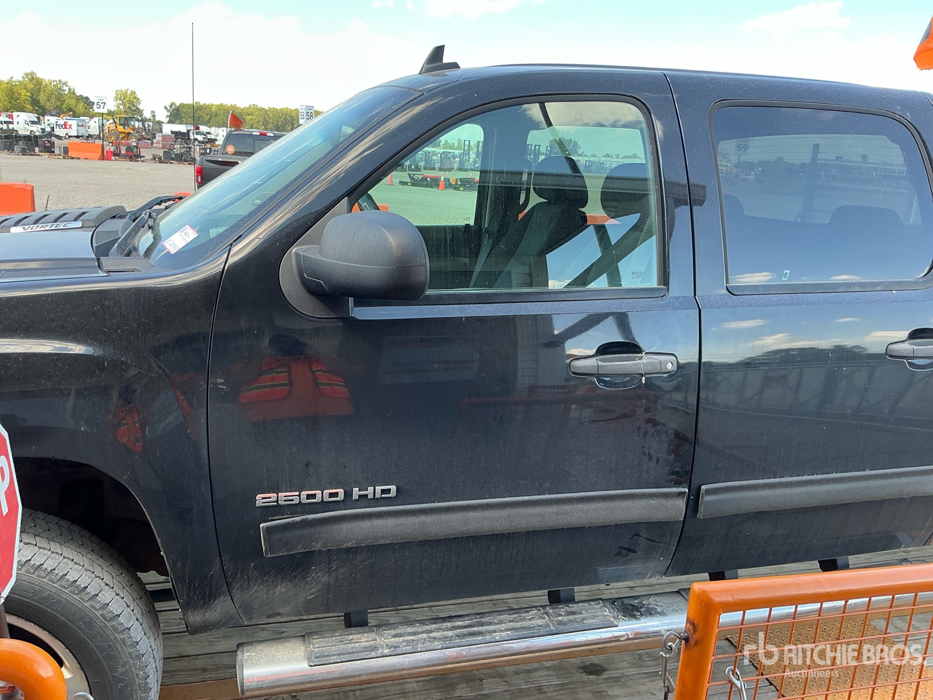 Photo of 2012 GMC SIERRA 2500HD