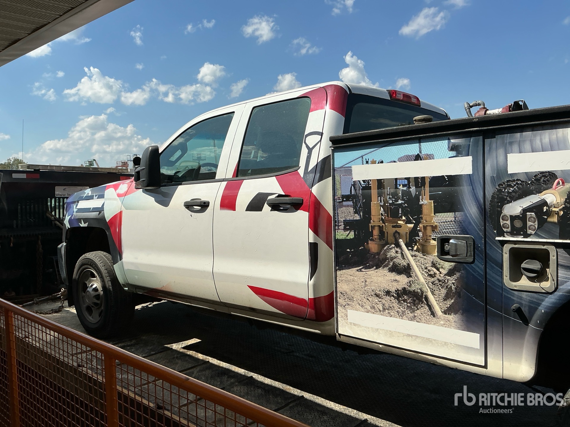 Photo of 2017 Chevrolet SILVERADO 2500H