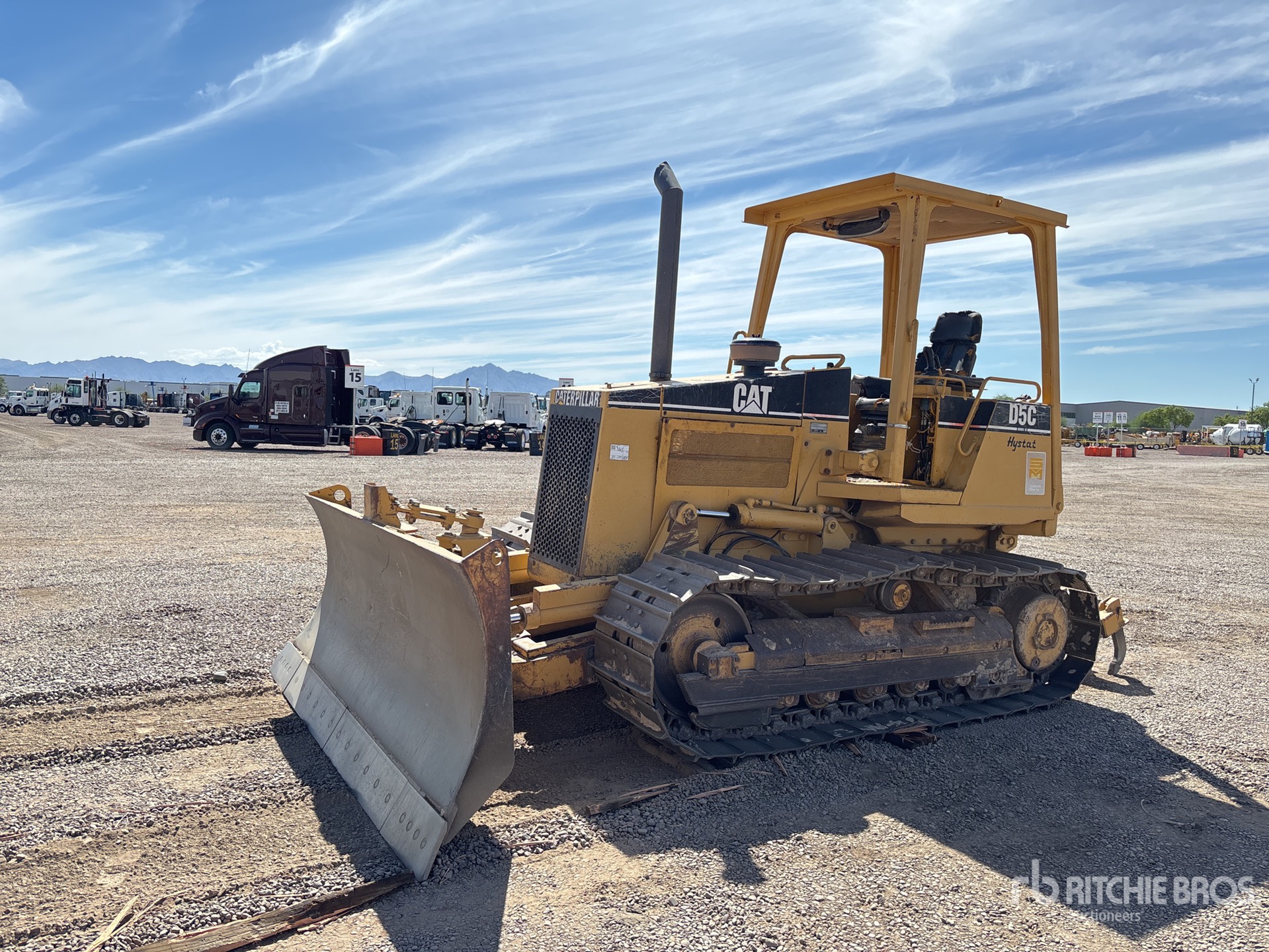 1997 Caterpillar D5C III