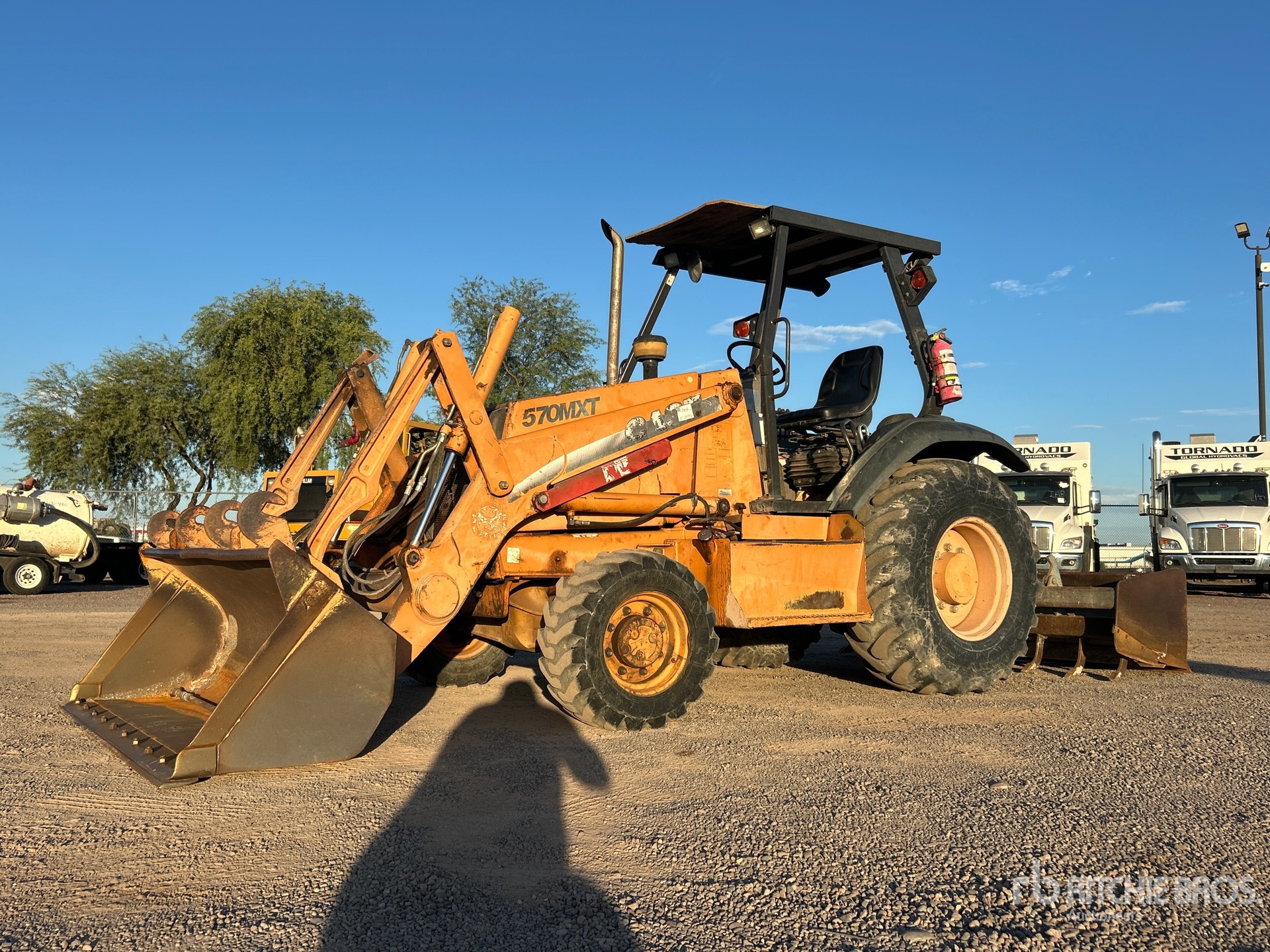 2006 Case 570MXT