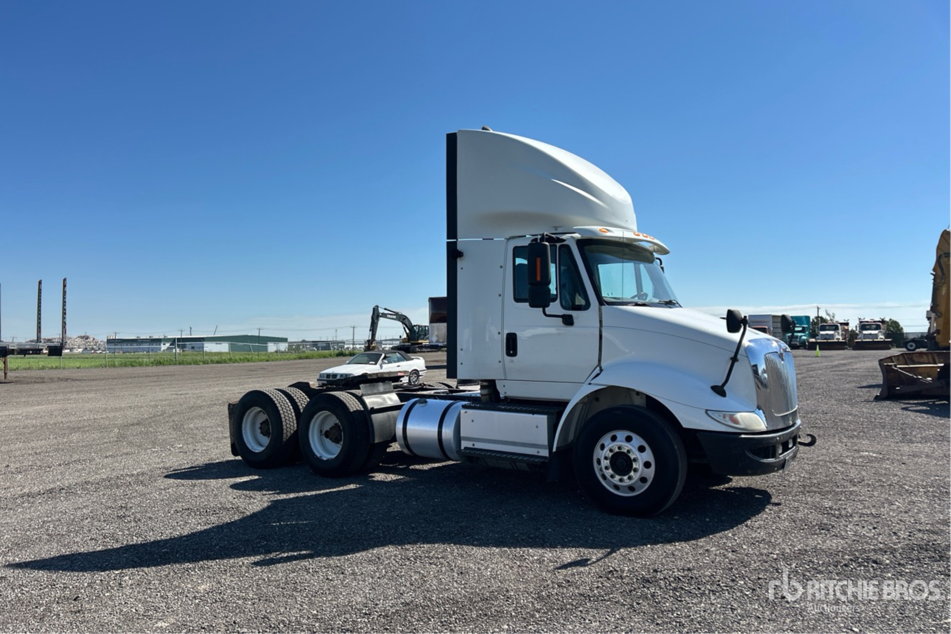 2016 International 8600