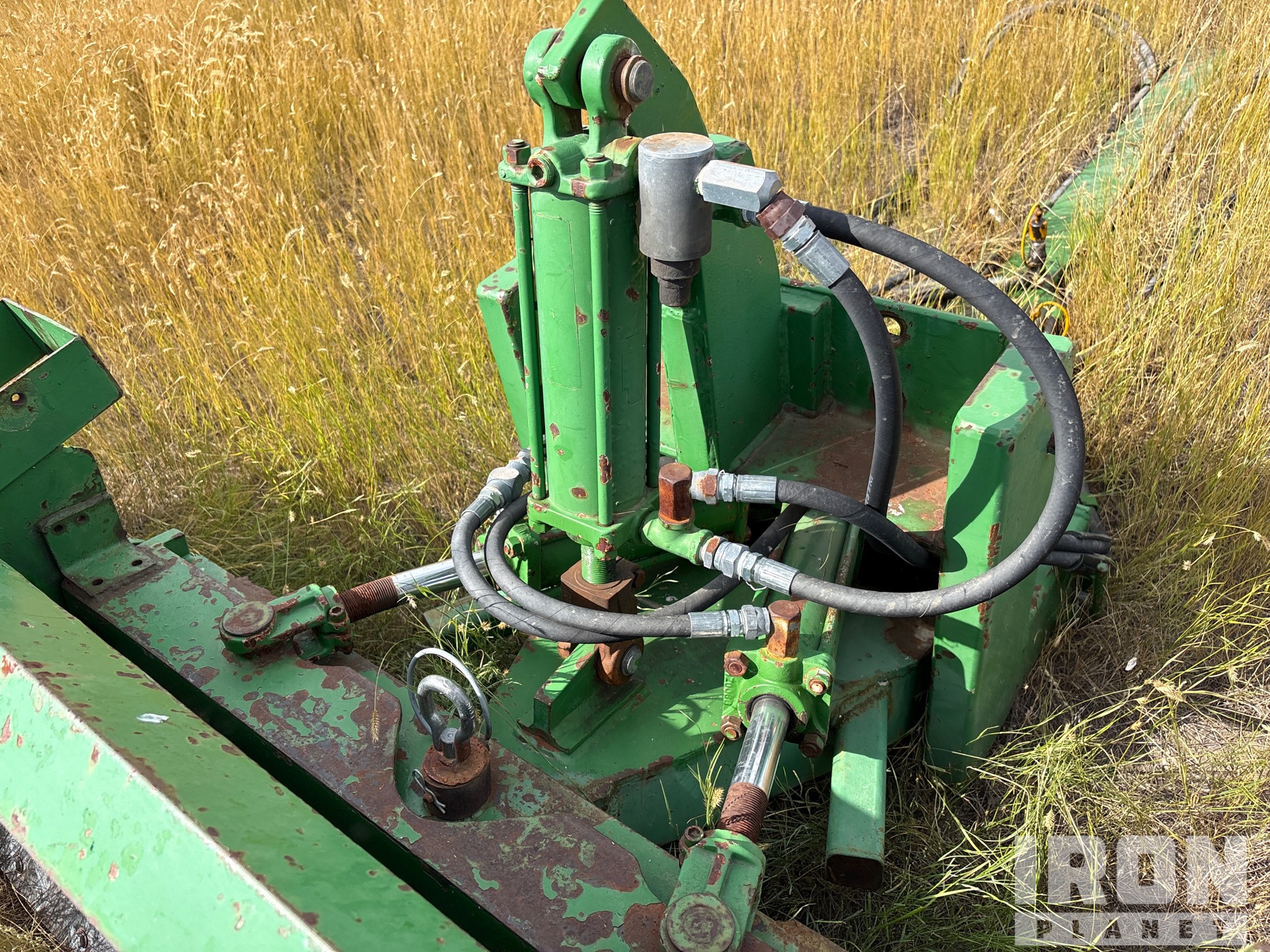 John Deere 96 IN