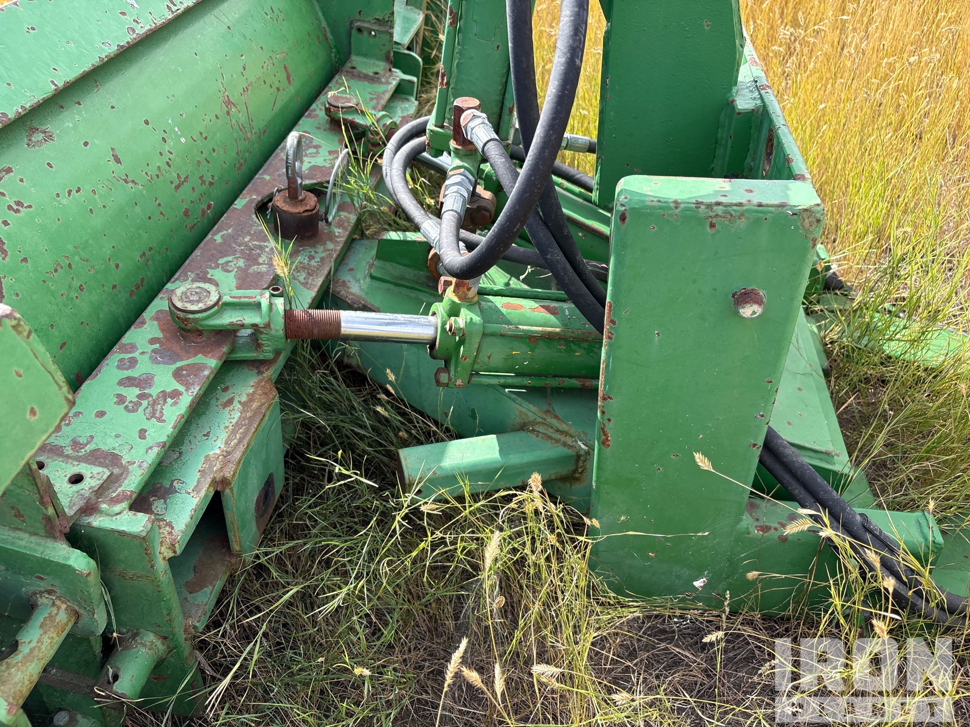 John Deere 96 IN