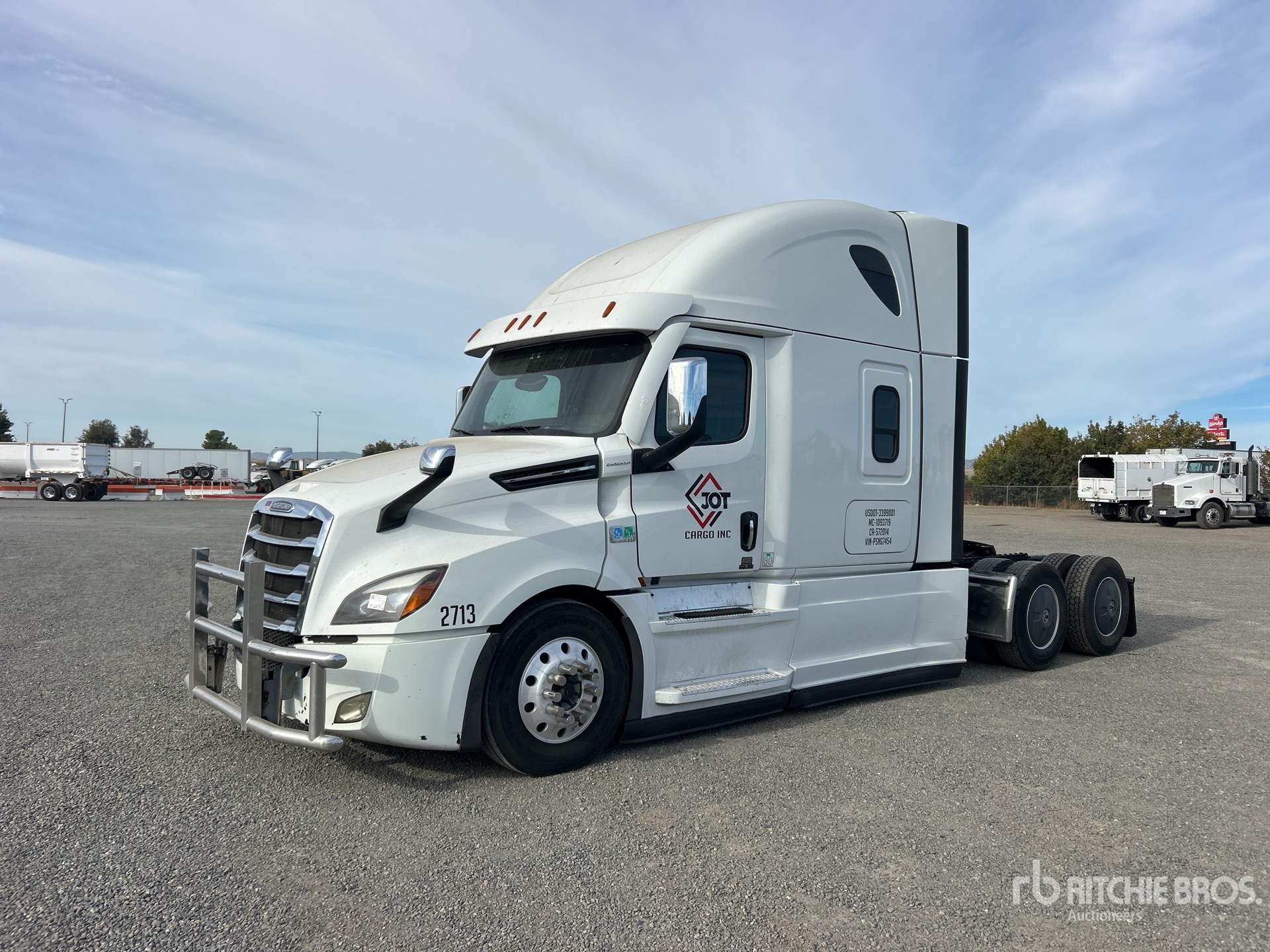 2023 Freightliner CASCADIA 126