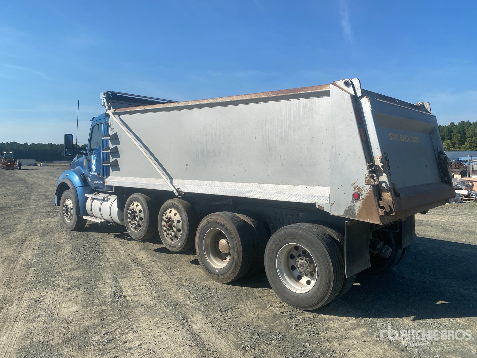 2017 Kenworth T880