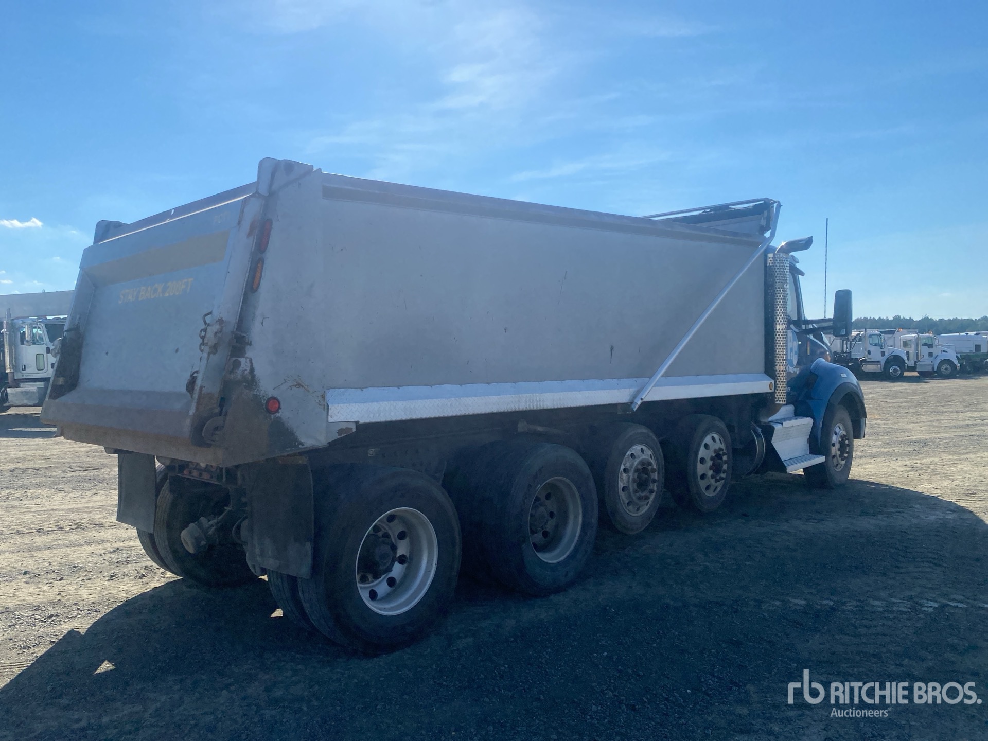 2017 Kenworth T880