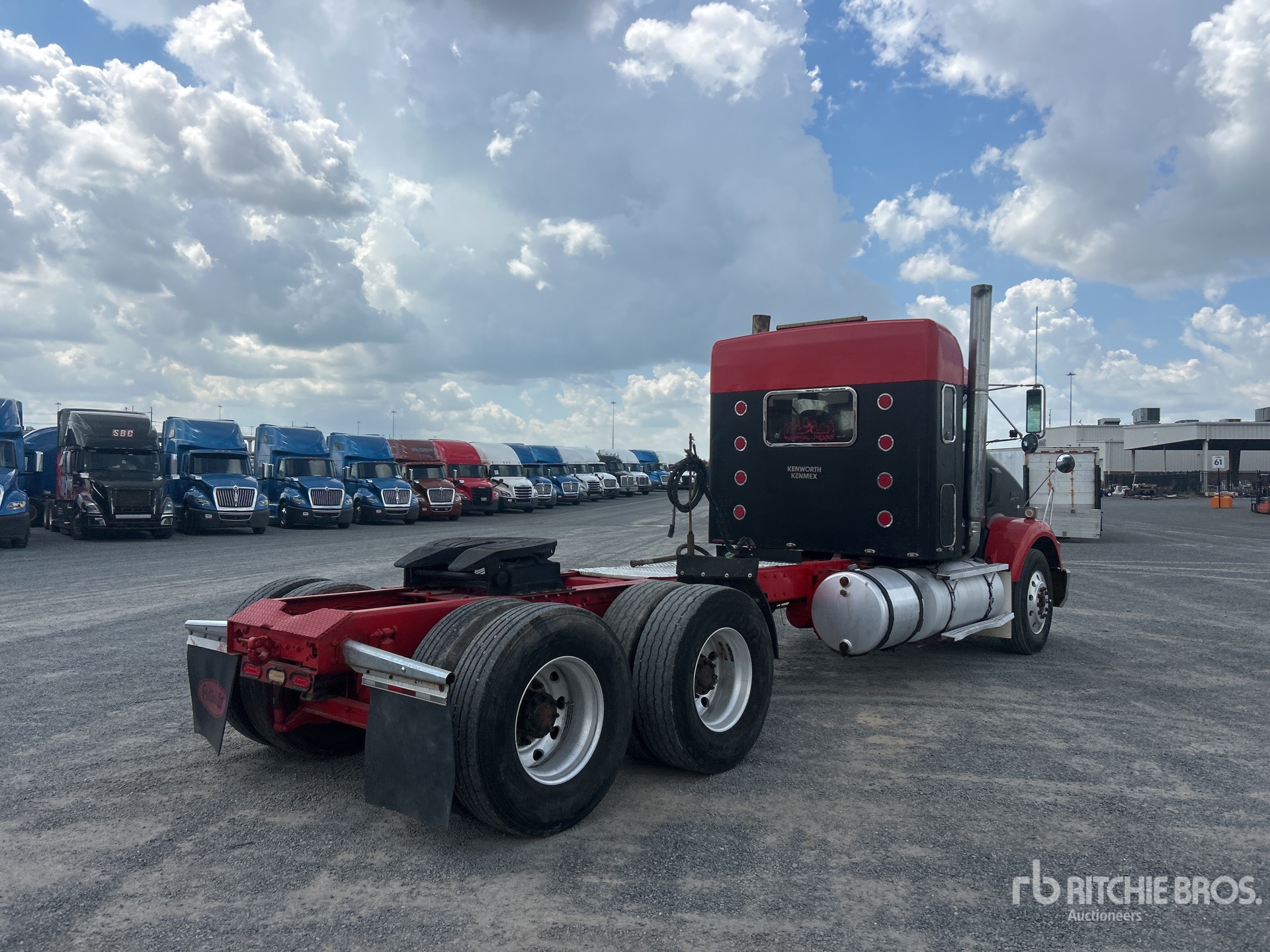 2007 Kenworth T800