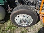 Underbody with Right Steer Tire