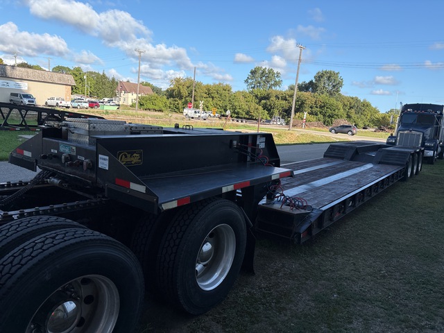 1996 Witzco Challenger Tri/A Removable Gooseneck Lowboy Trailer